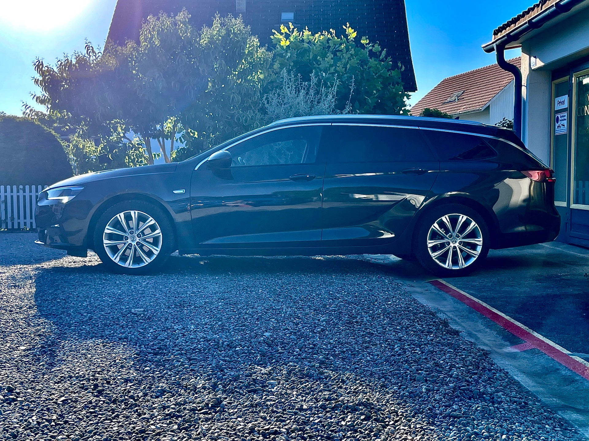 OPEL Insignia 2.0 CDTI Sports Tourer Ultimate Automatic-image-3