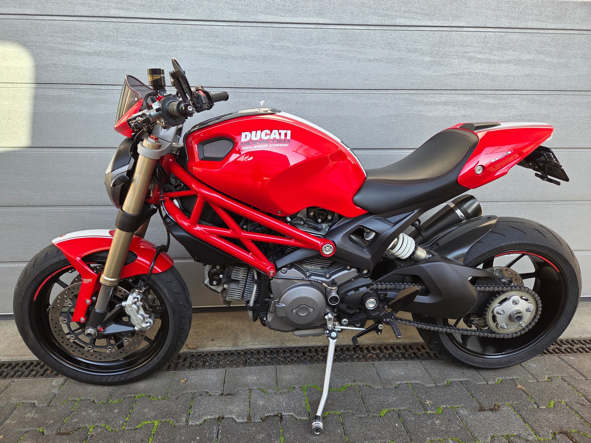 DUCATI Monster 1100 EVO ABS-image-4
