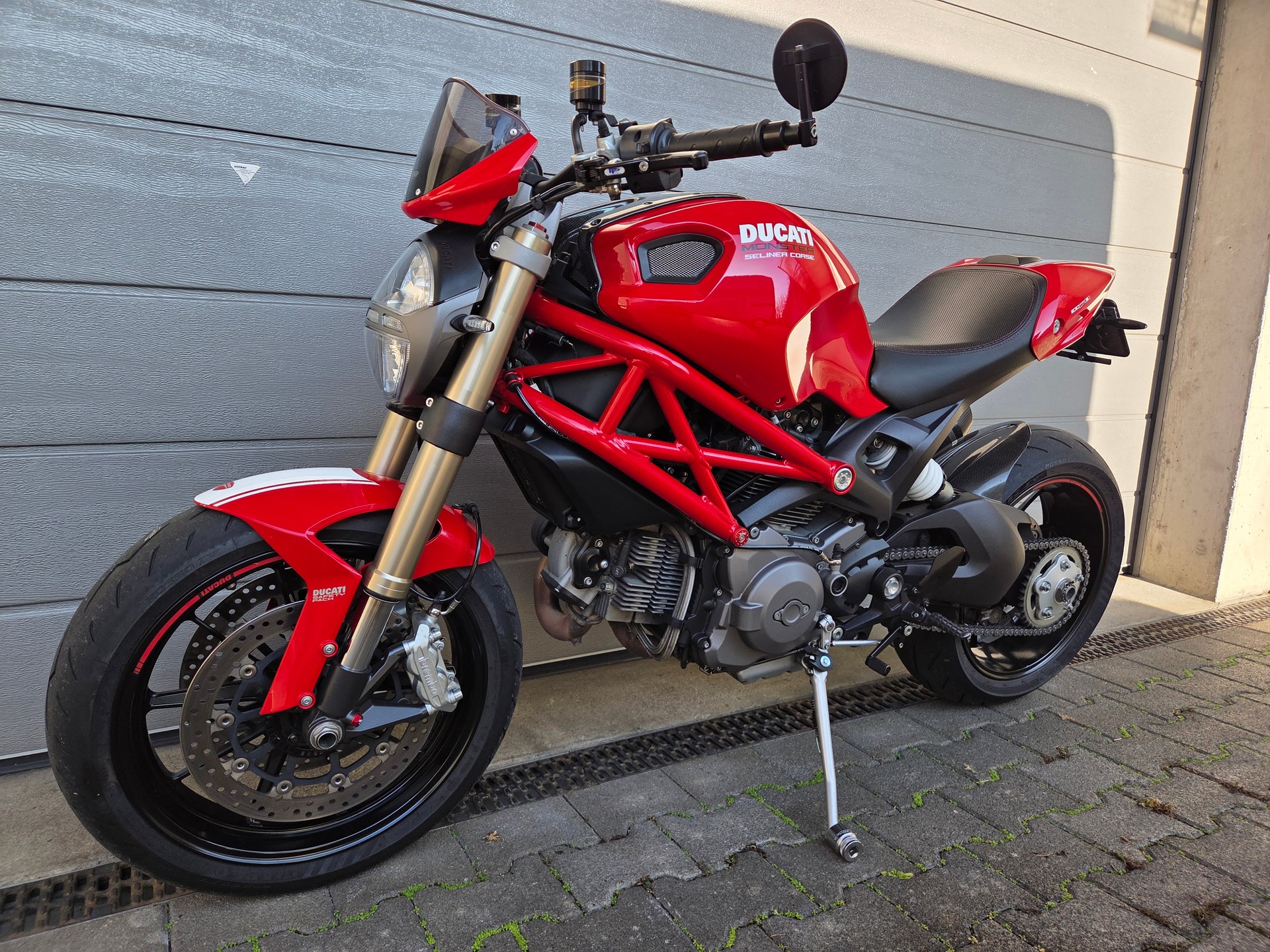 DUCATI Monster 1100 EVO ABS-image-3
