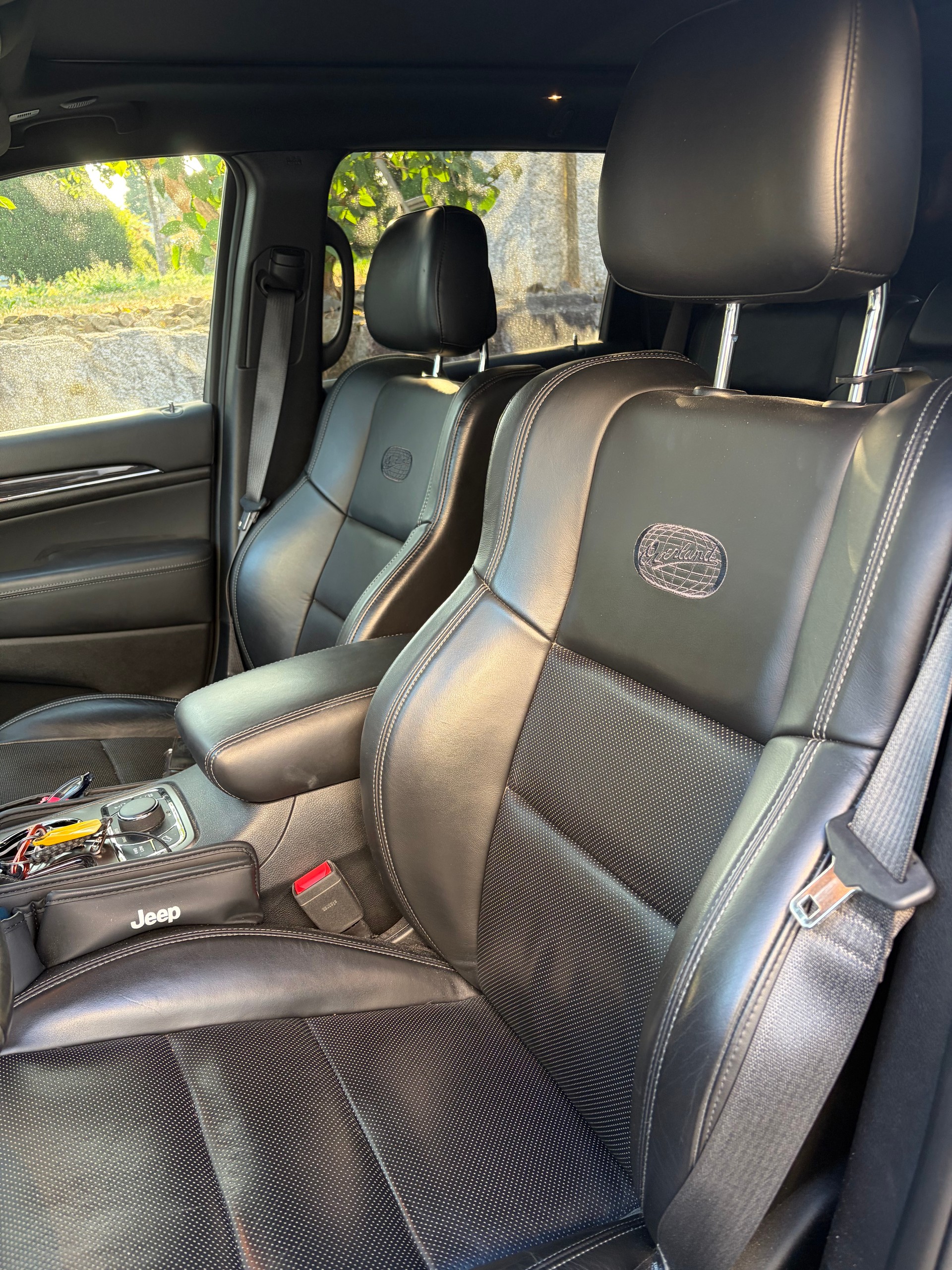 JEEP 3.0 CRD 250 Overland-image-3