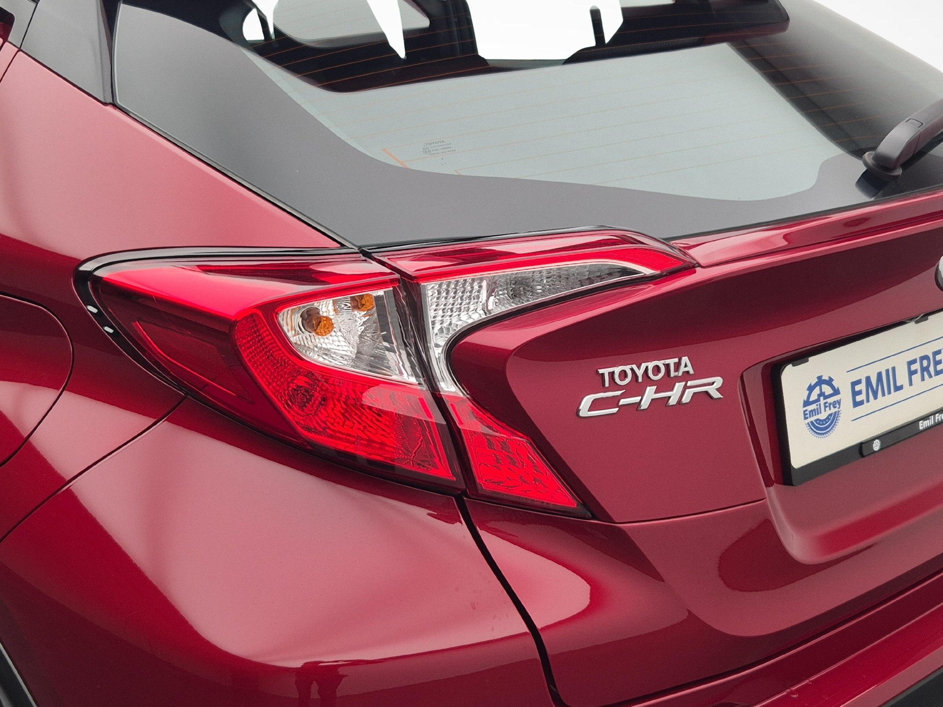 TOYOTA C-HR 1.8 VVTi HSD Comfort-image-17