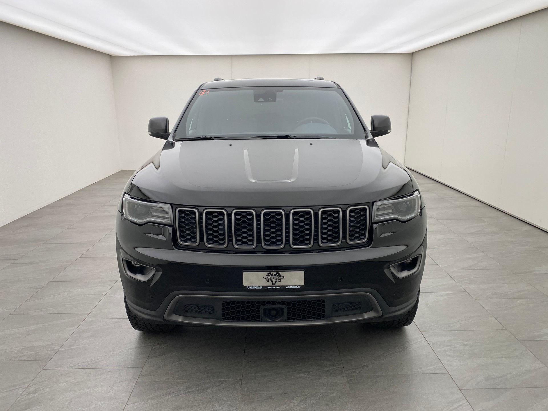 JEEP Grand Cherokee 3.0 CRD Trailhawk-showroom-element-1