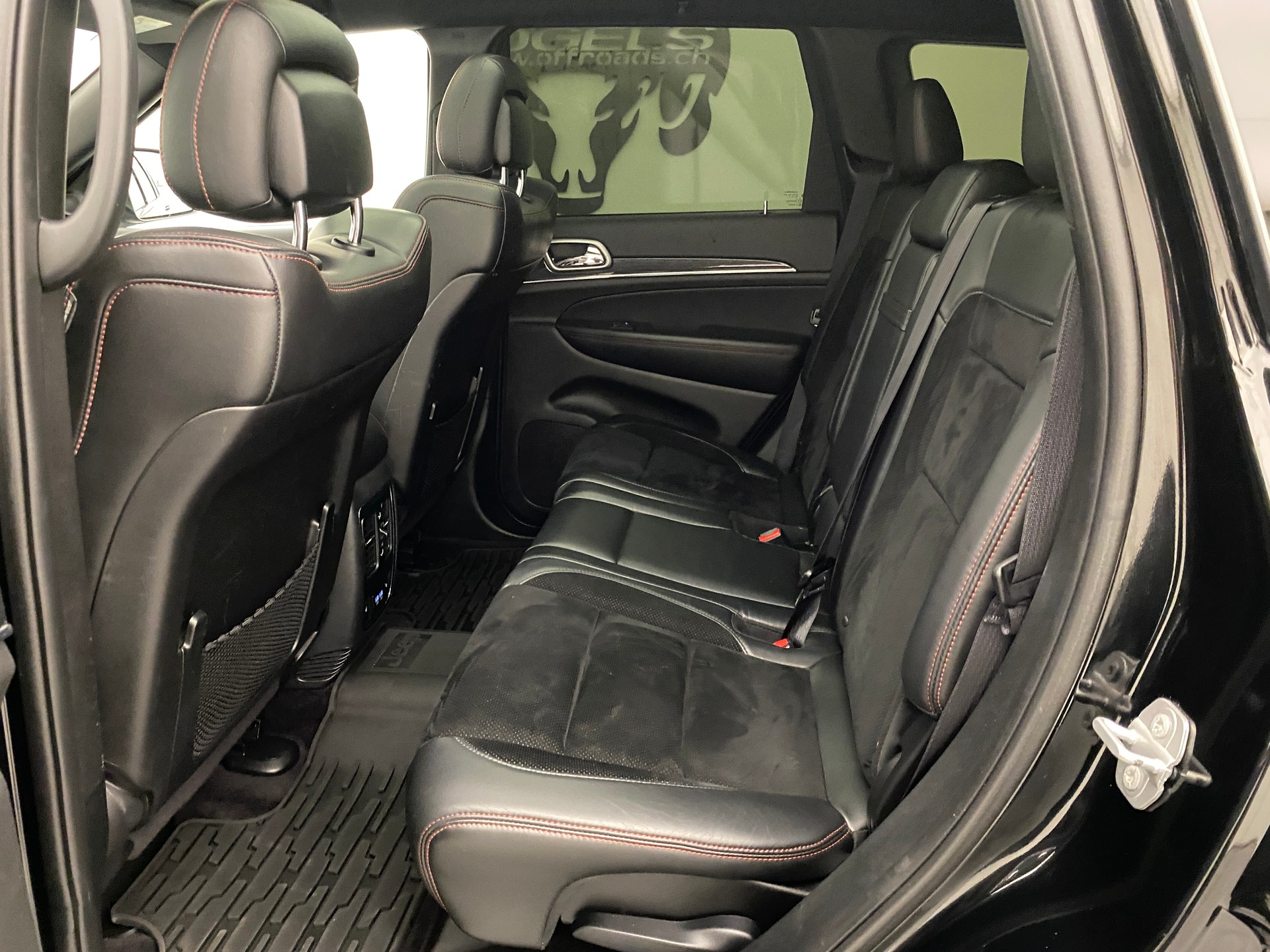 JEEP Grand Cherokee 3.0 CRD Trailhawk-image-14