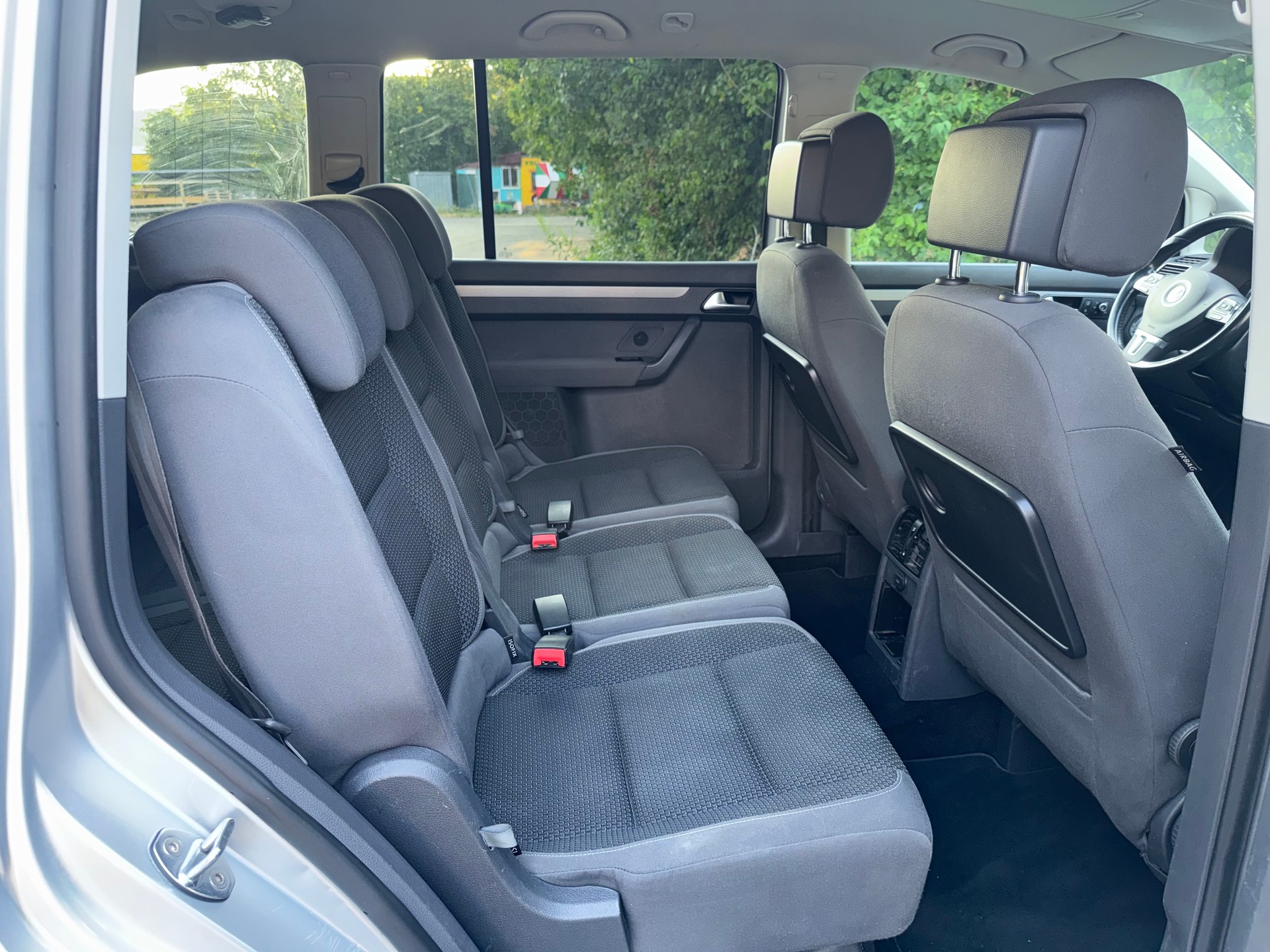VW Touran 1.4 TSI Trendline-image-11