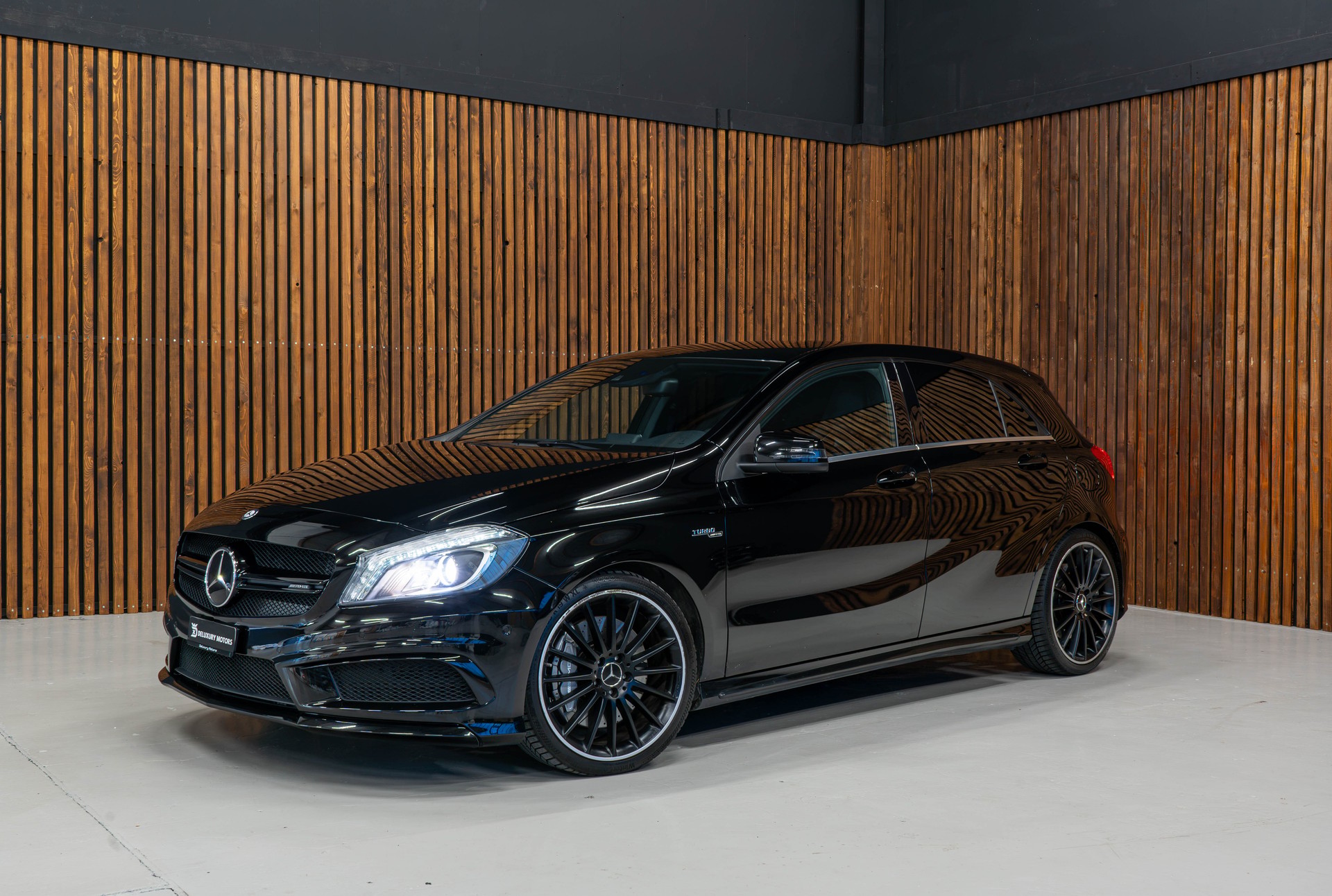 MERCEDES-BENZ A 45 AMG 4Matic Speedshift 7G-DCT