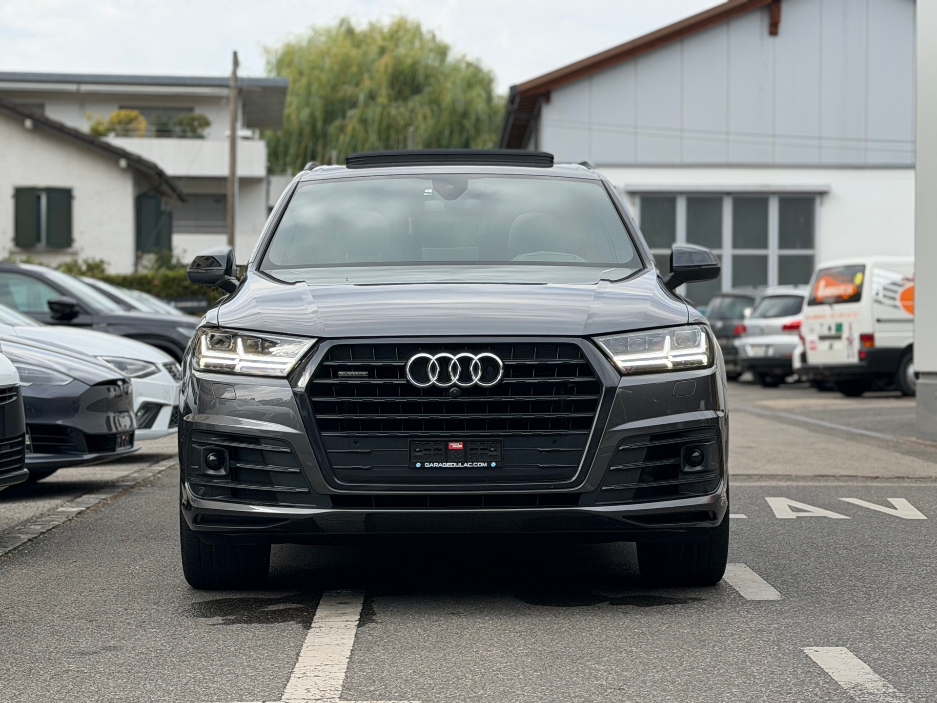 AUDI Q7 50 TDI quattro tiptronic S-Line 7 Places-image-1
