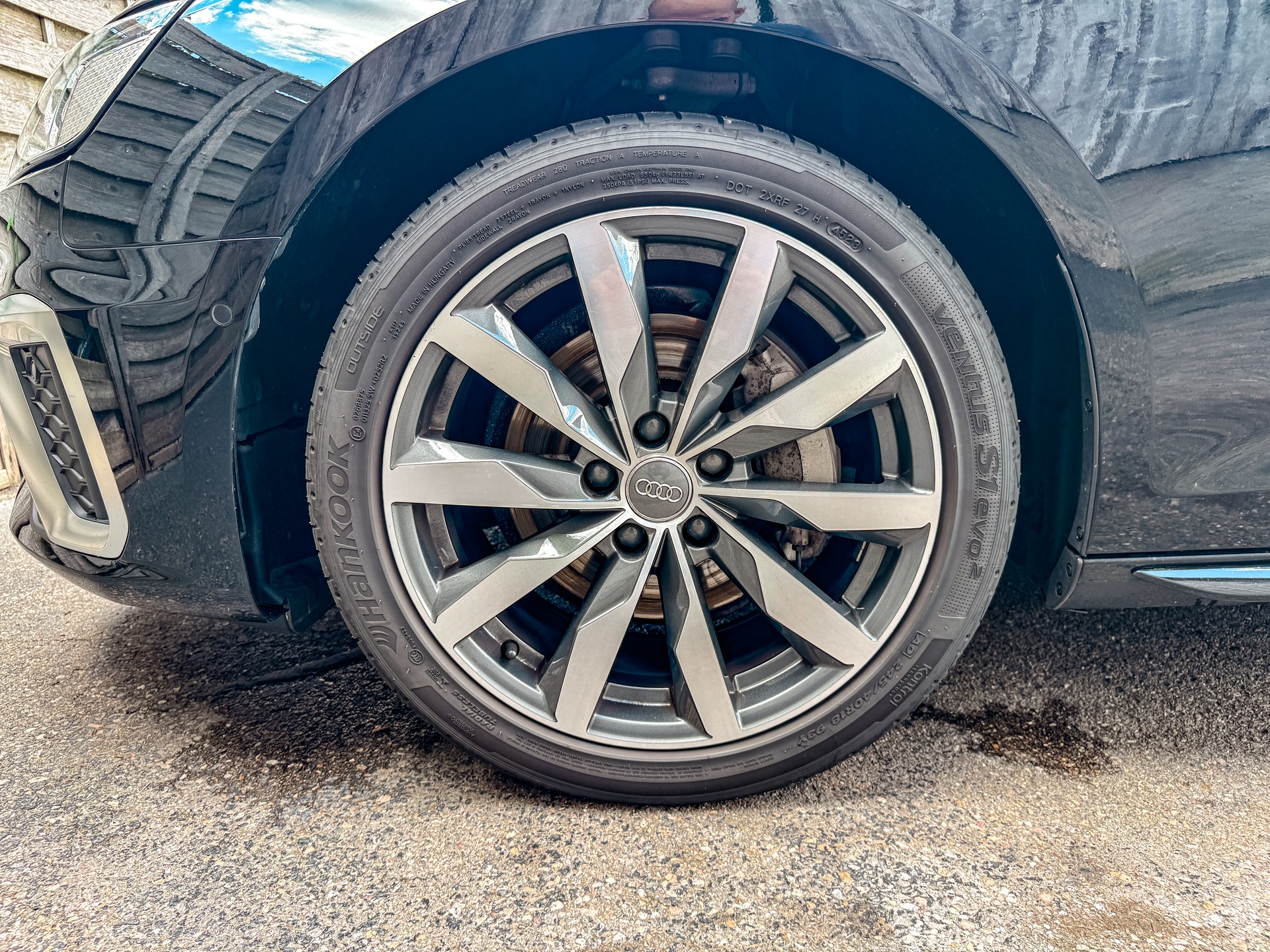 AUDI 2.0 40 TDI Attraction quattro S-Tronic-image-7
