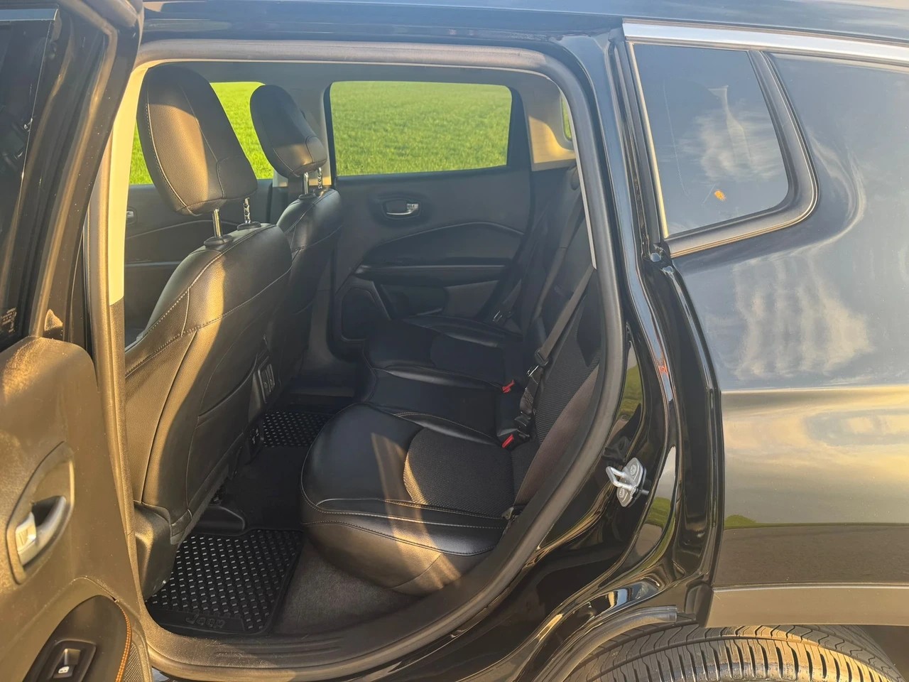 JEEP Compass 1.4 Turbo Limited AWD 9ATX-image-7