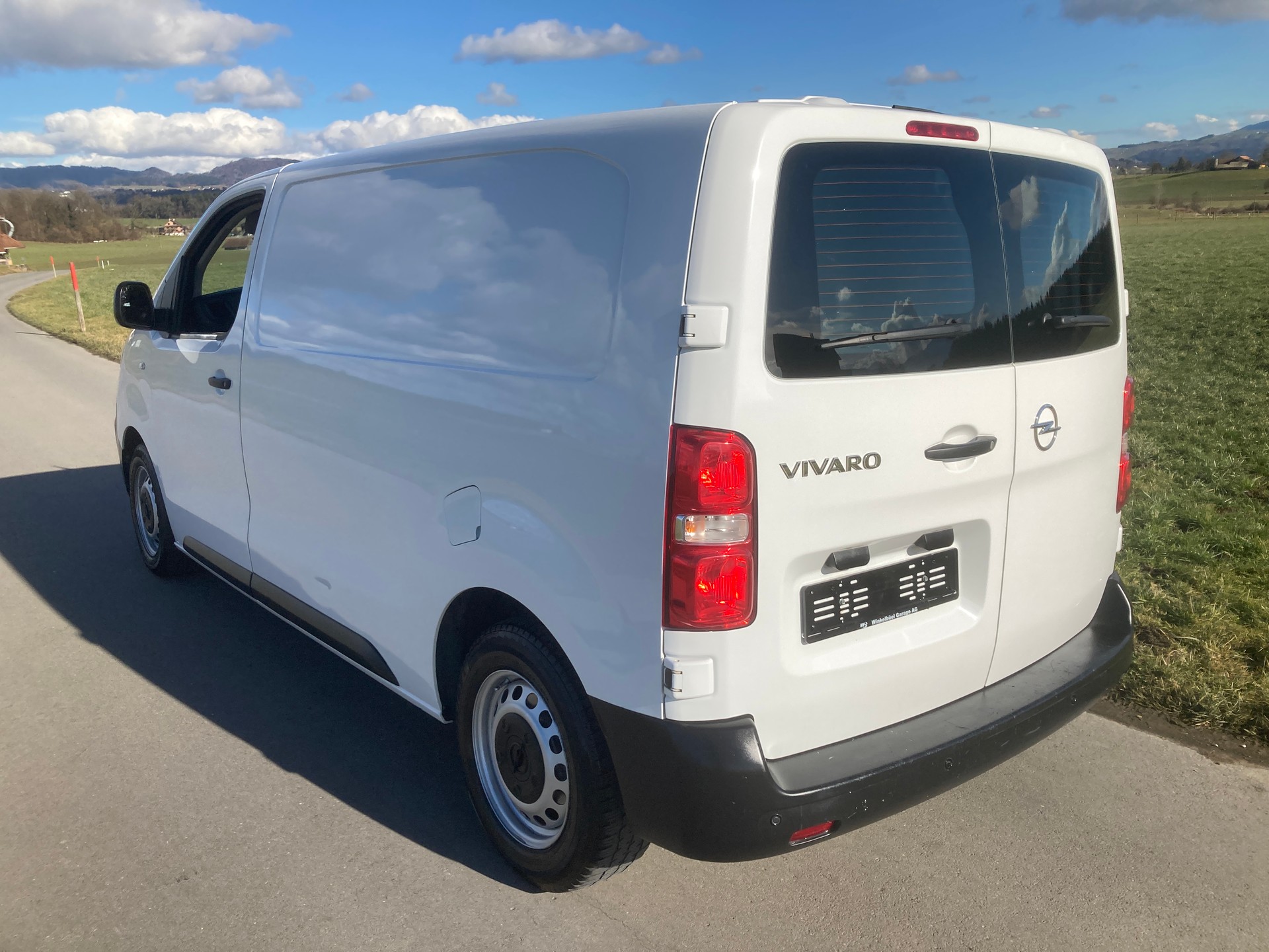 OPEL Vivaro Cargo 1.5 D Essentia s/s S-image-3