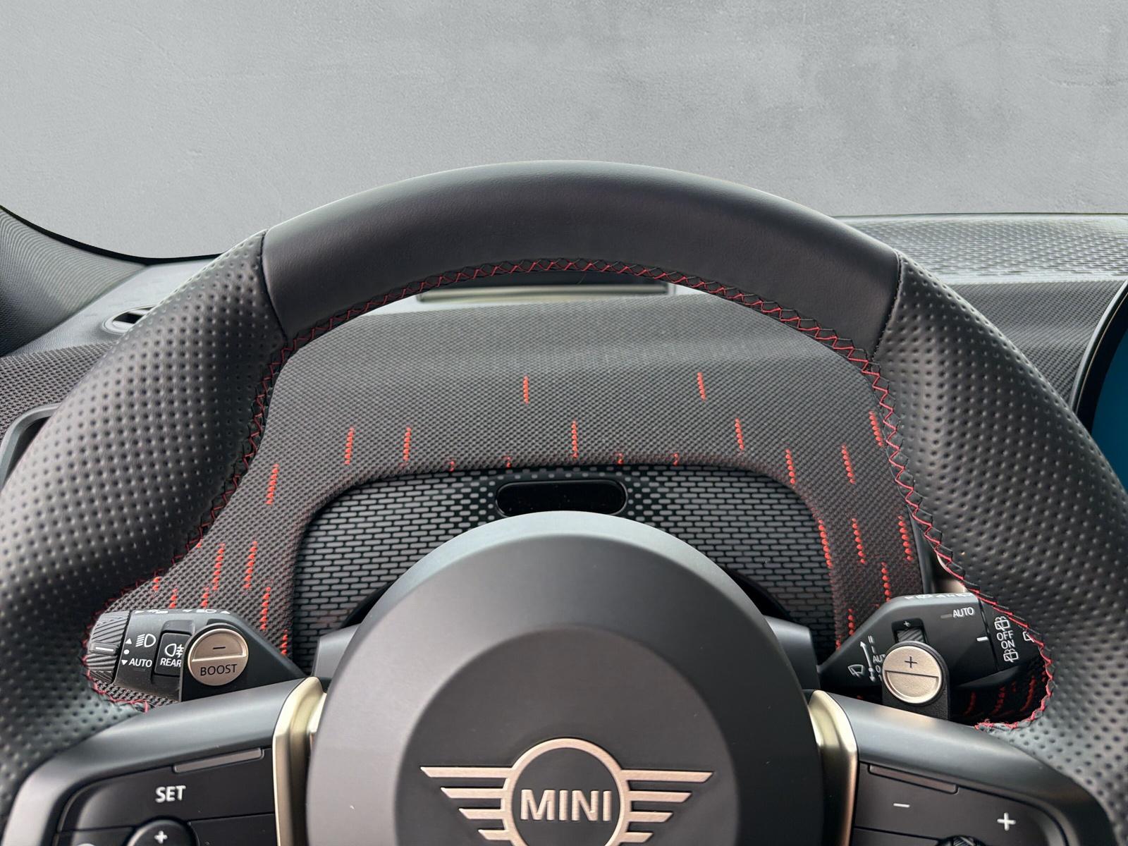 MINI Countryman John Cooper Works ALL4 U25 2.0i (CH) AHK-image-22