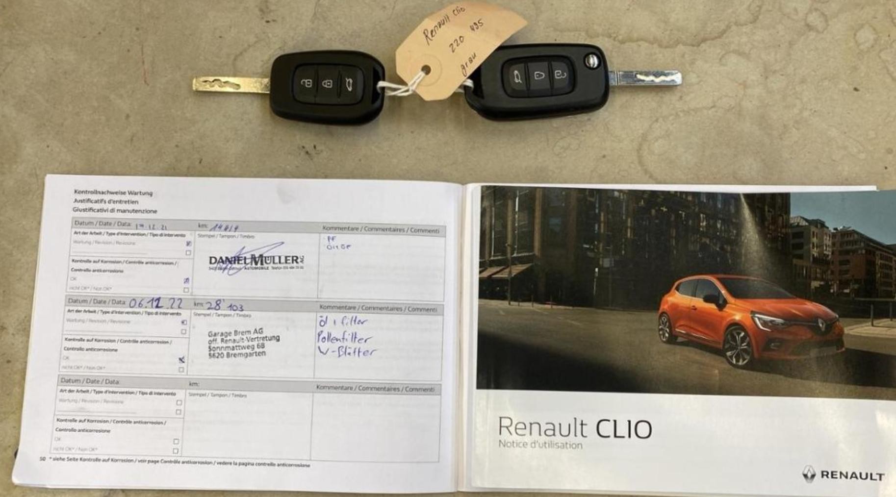 RENAULT Clio 1.0 Zen CVT-image-3