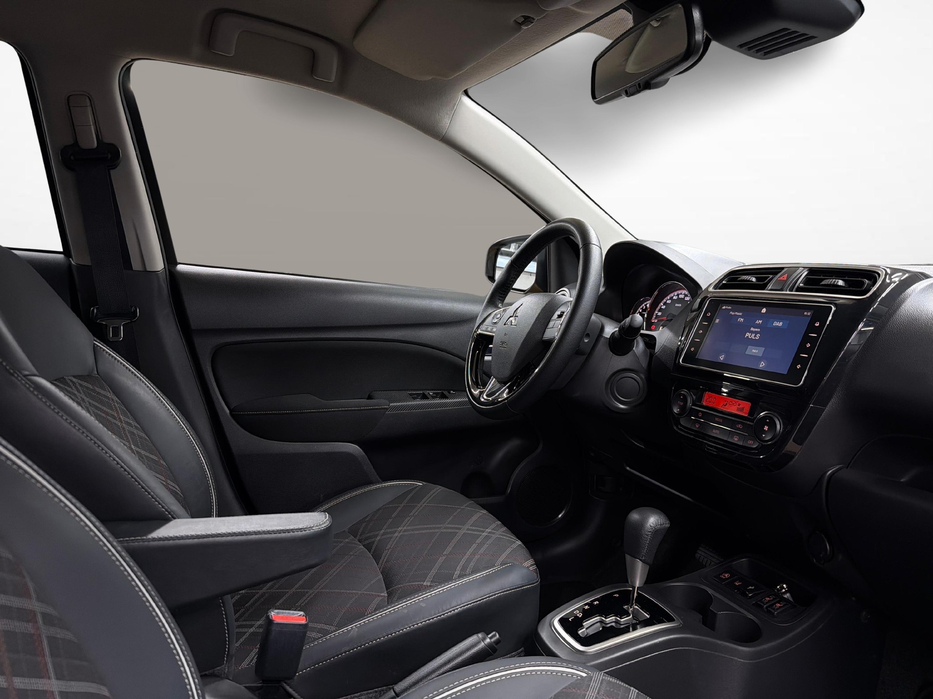 MITSUBISHI Space Star 1.2 MIVEC Intense+-image-9