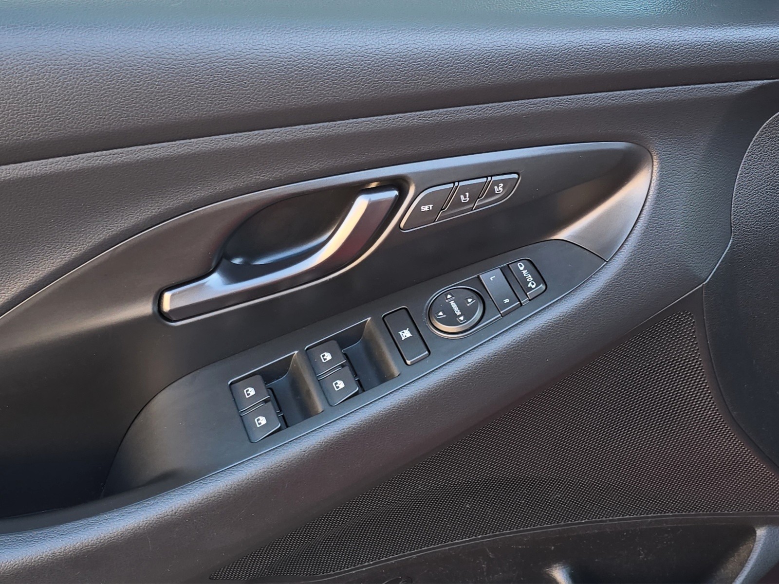 HYUNDAI i30 N 2.0 T-GDi 275 PS-image-31