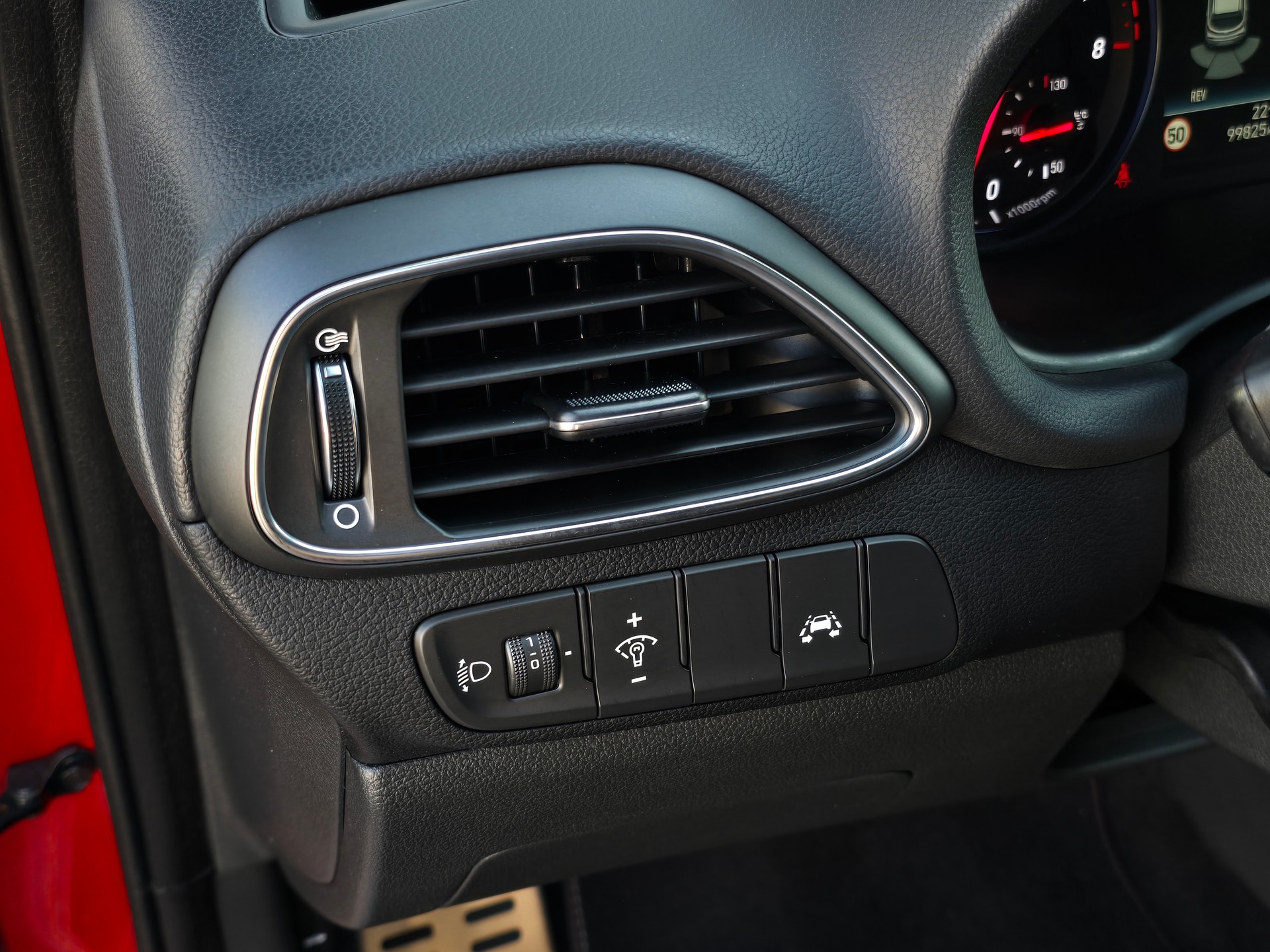 HYUNDAI i30 N 2.0 T-GDi 275 PS-image-30