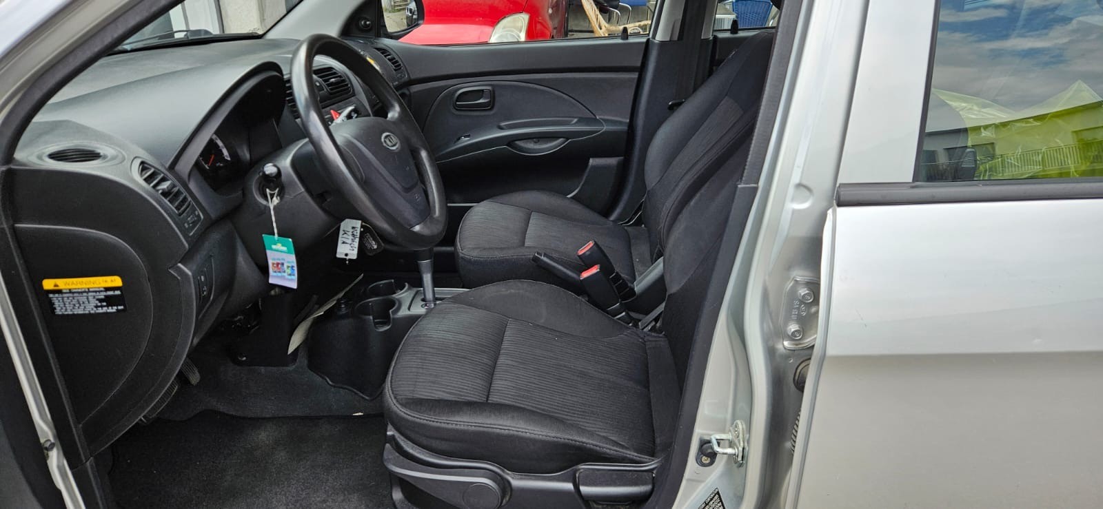 KIA Picanto 1.1 Trend Automatic-image-5