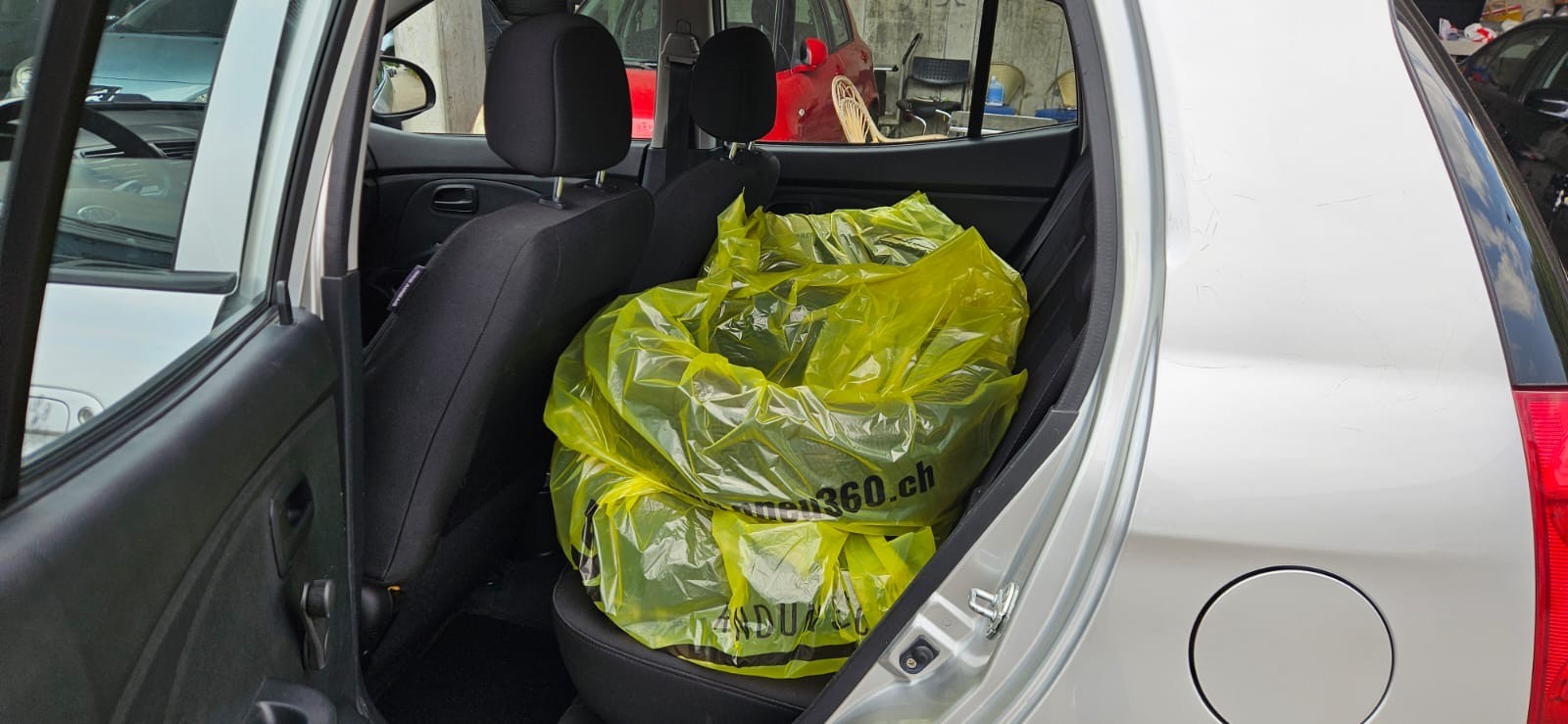 KIA Picanto 1.1 Trend Automatic-image-7