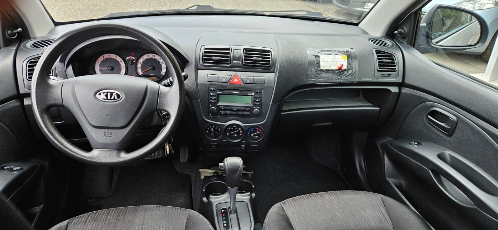 KIA Picanto 1.1 Trend Automatic-image-1