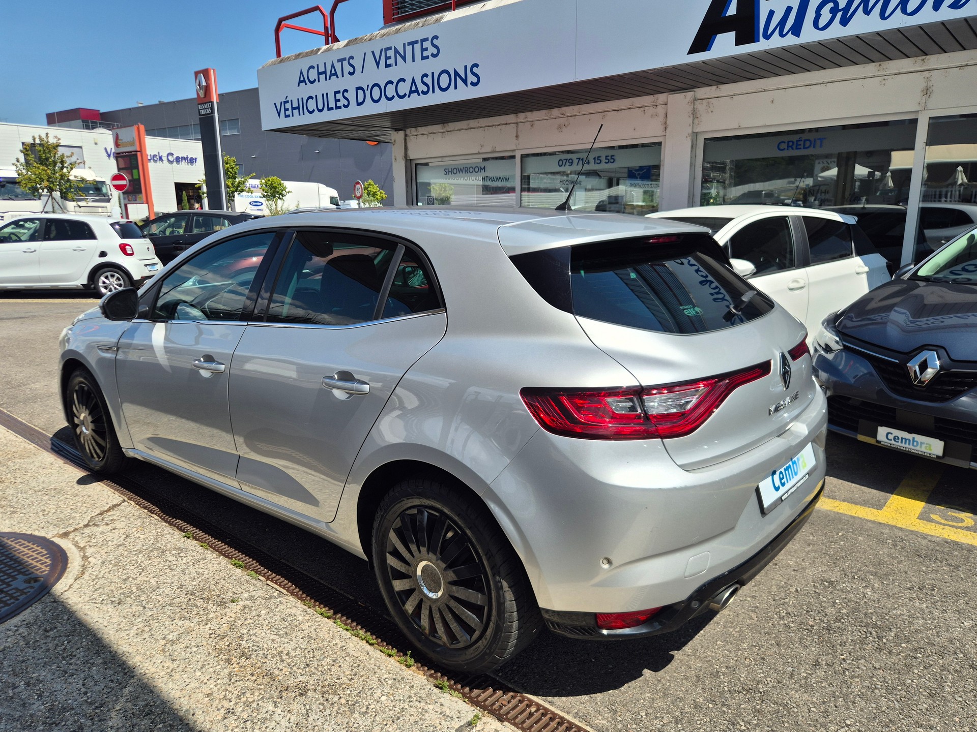 RENAULT Mégane 1.2 16V Turbo Zen-image-5