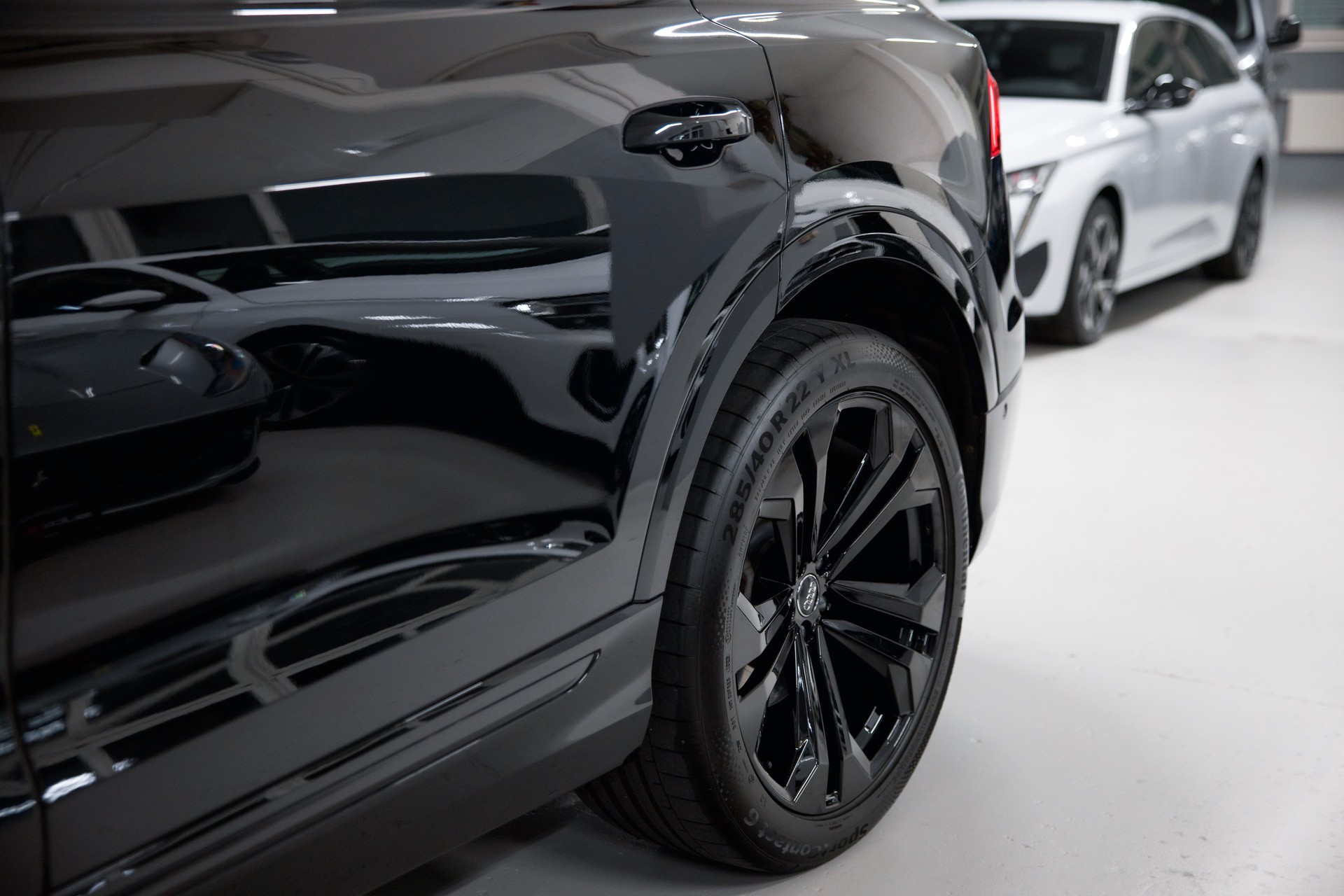 AUDI Q8 50 TDI quattro tiptronic S-line-image-15