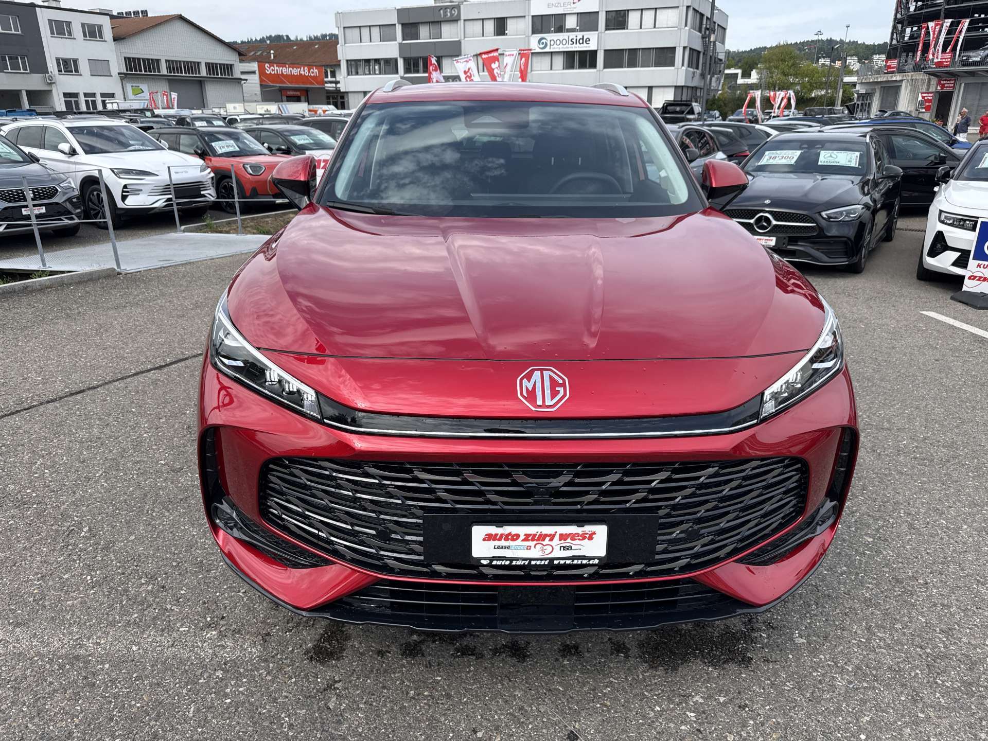 MG HS 1.5 T PHEV Comfort 272PS Automat-image-13