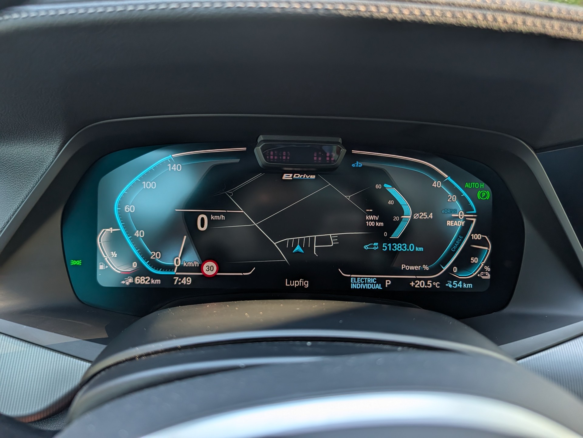 BMW 45e xDrive SAG-image-12