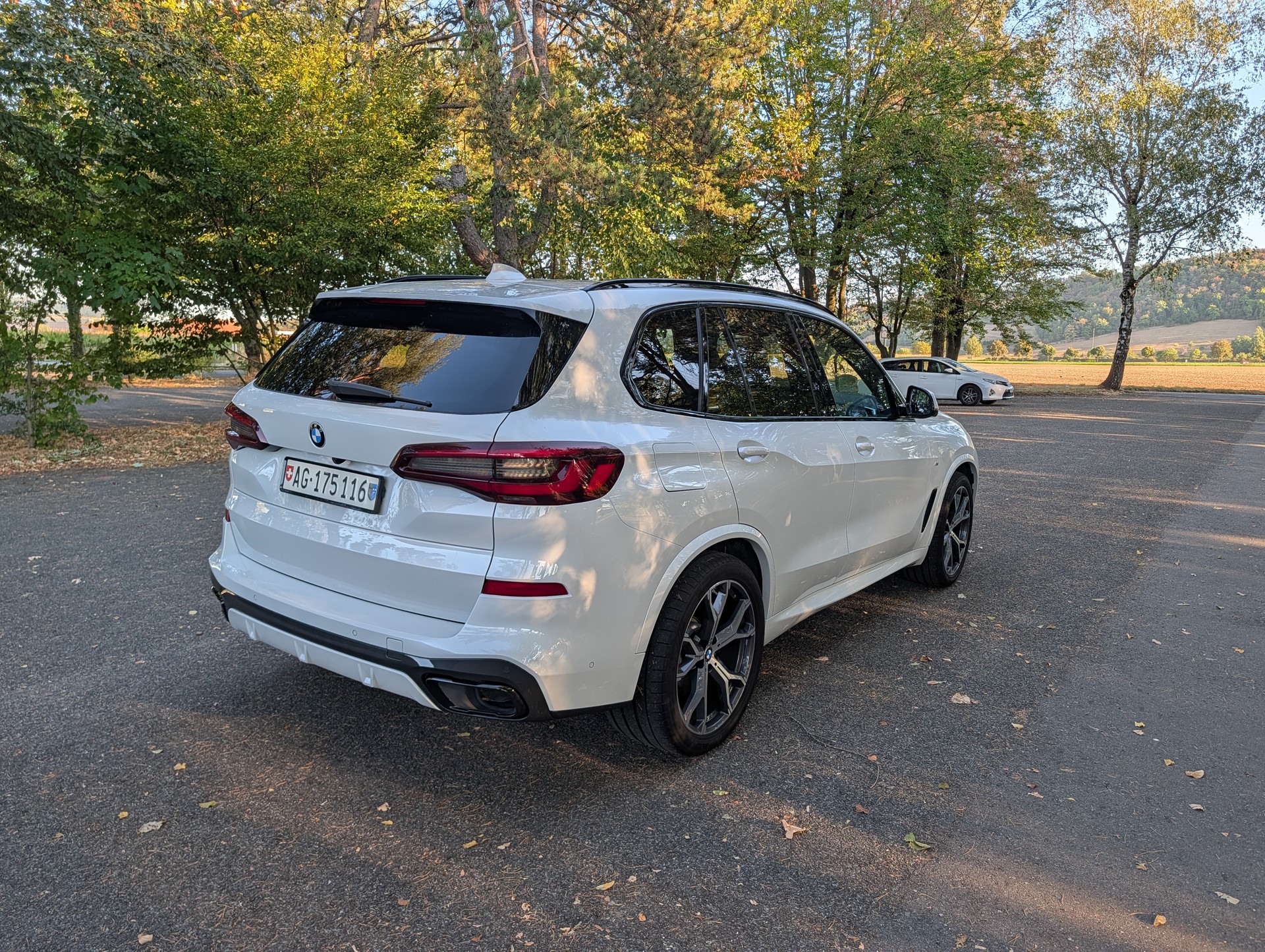 BMW 45e xDrive SAG-image-1
