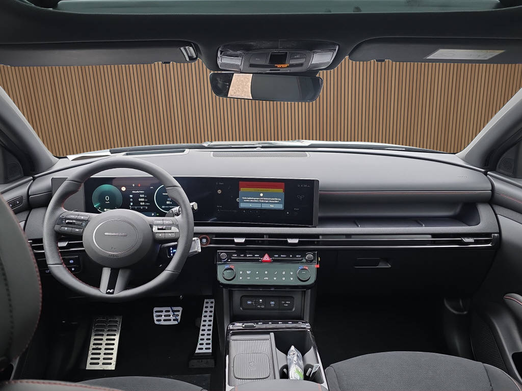 HYUNDAI Tucson 1.6 T-GDi PHEV N-Line LUX Pack 4WD-image-17
