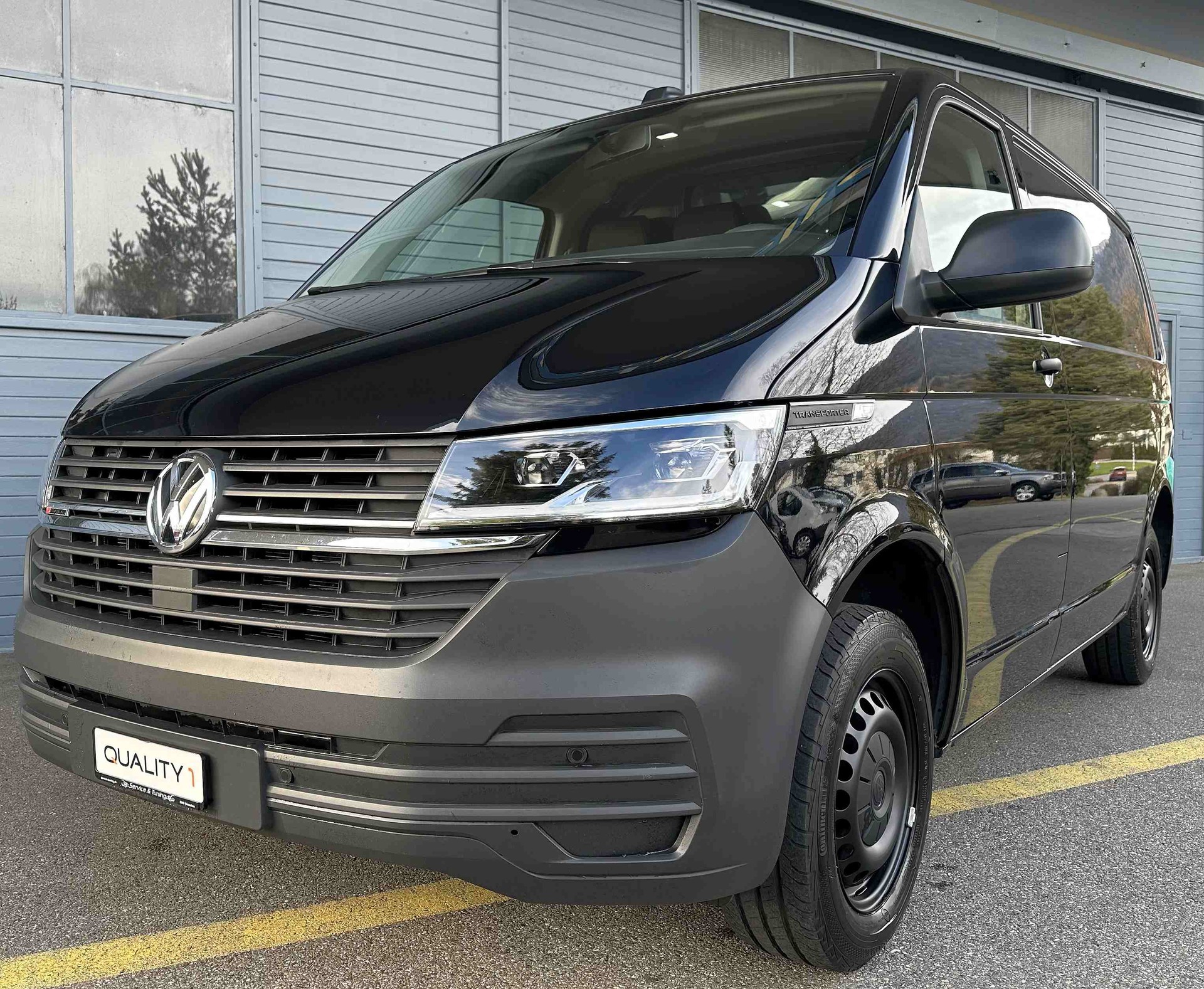 VW T6.1 2.0 TDI 4Motion-image-0