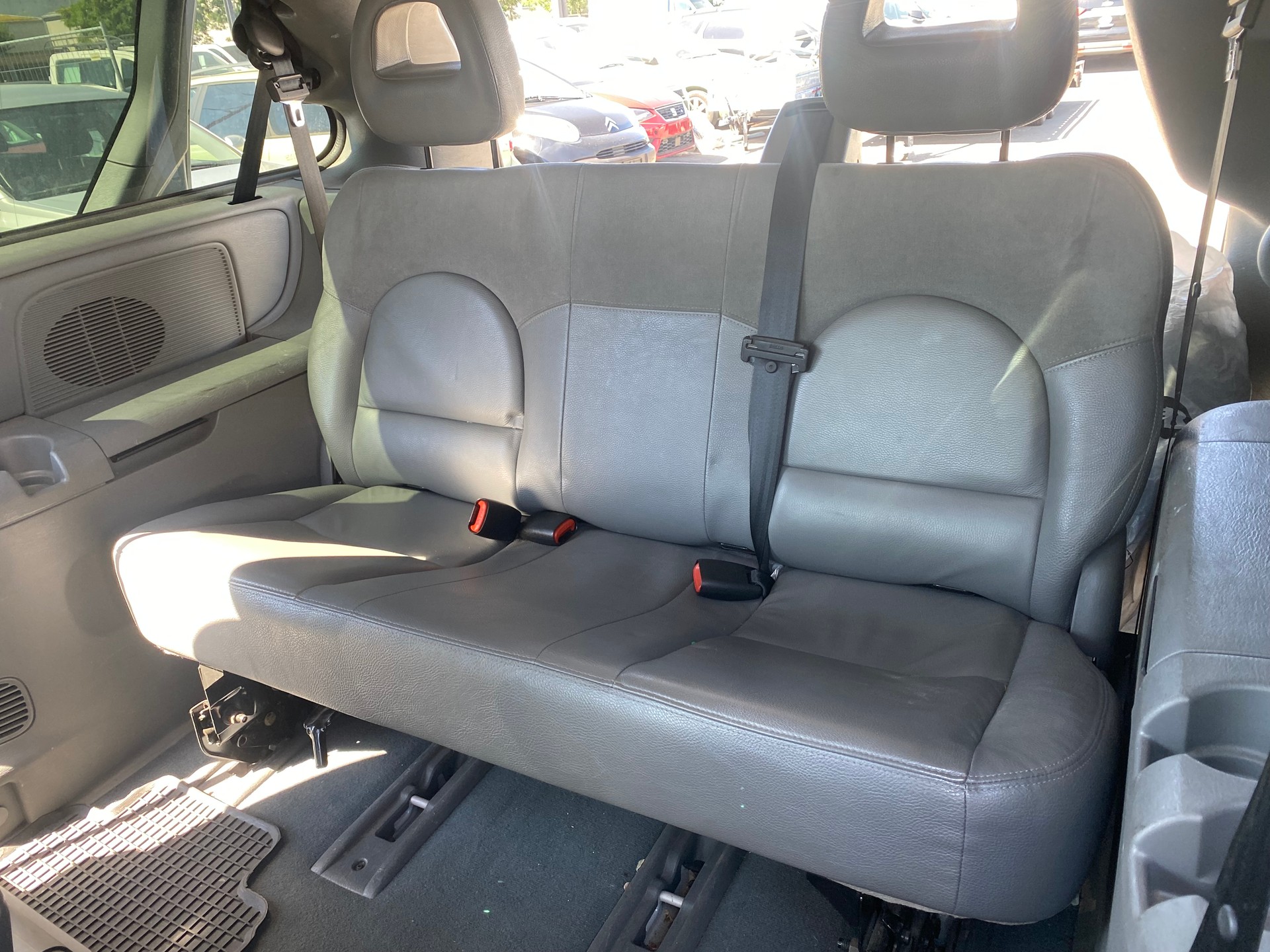 CHRYSLER Grand Voyager 3.3 LTD AWD-image-10