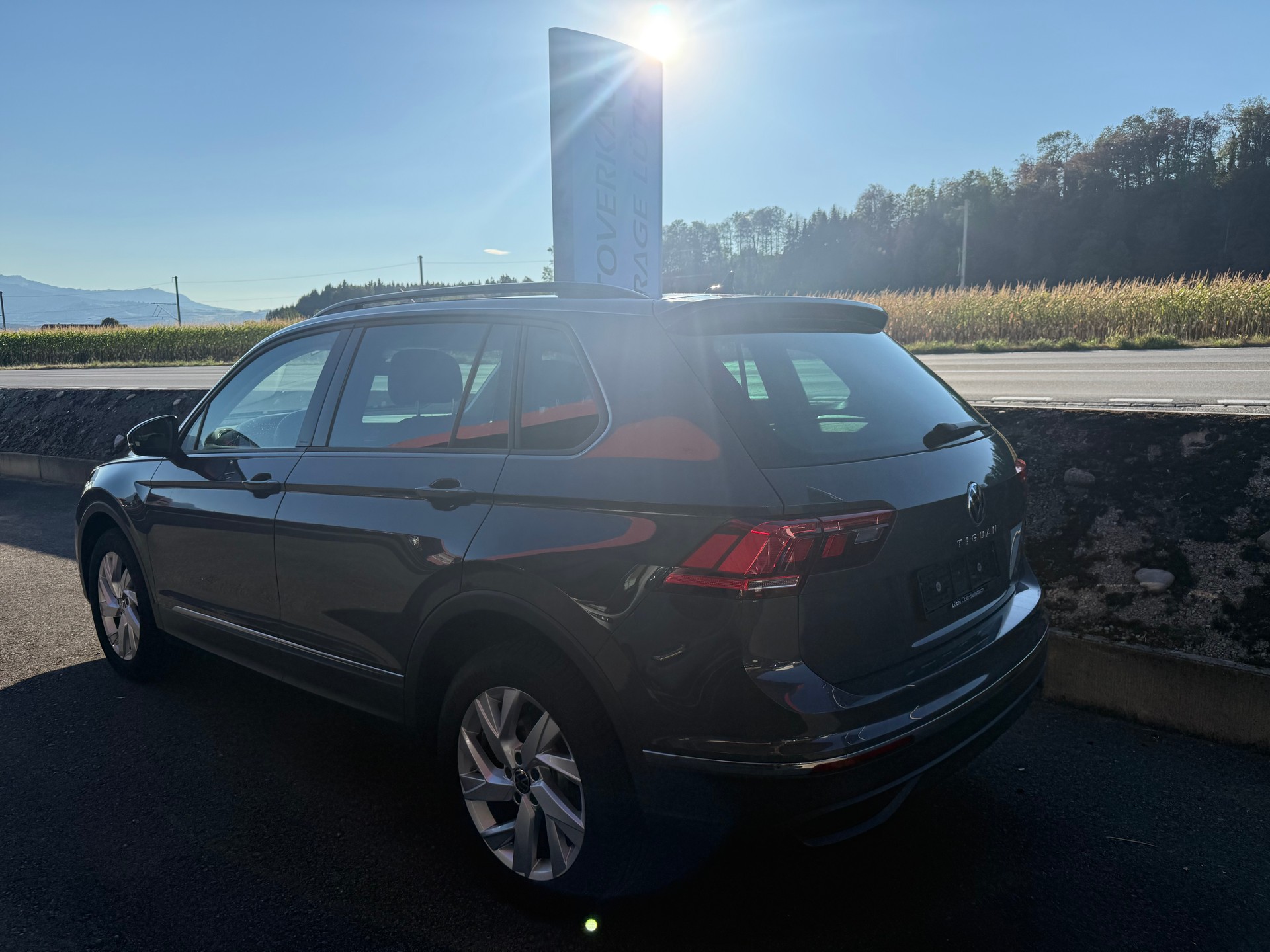 VW Tiguan 2.0 TDI SCR Life 4Motion DSG 4x4-image-1