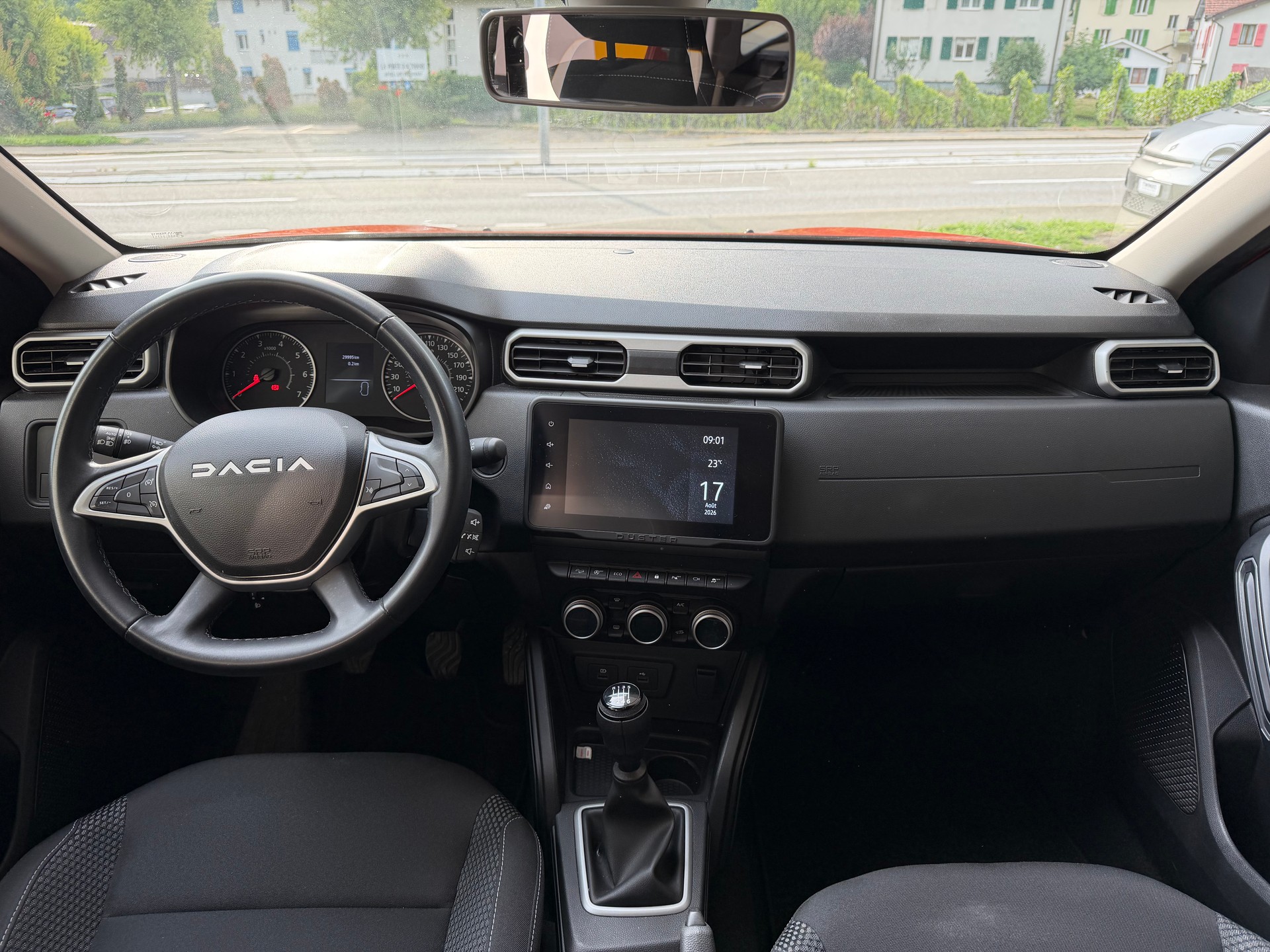 DACIA Duster TCe 150 Journey+ 4x4-image-7