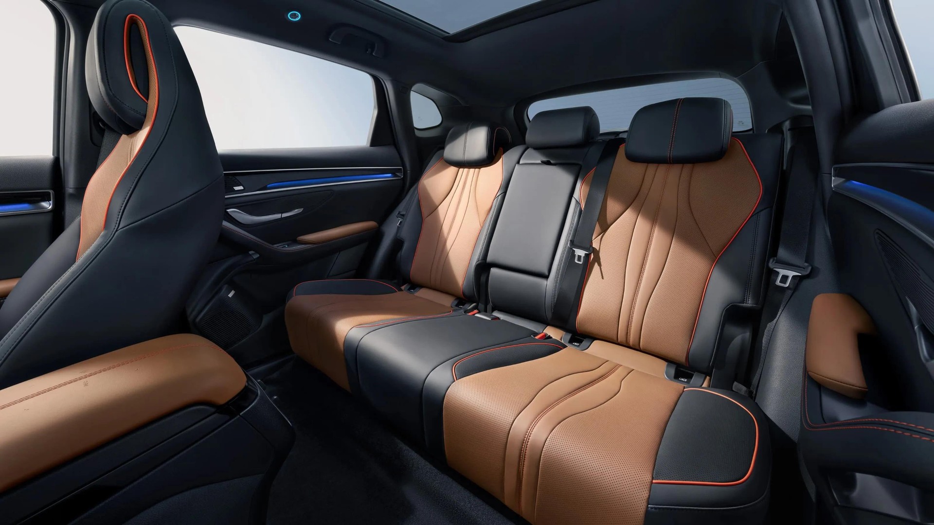BYD Seal U DM-i Design AWD-image-6