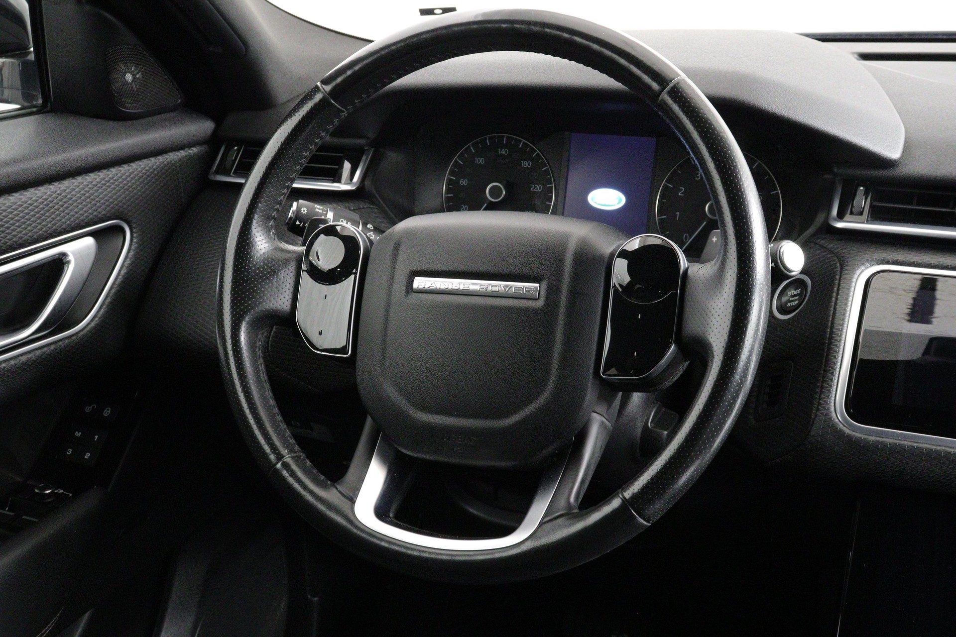 LAND ROVER Range Rover Velar 2.0 T S-showroom-element-3