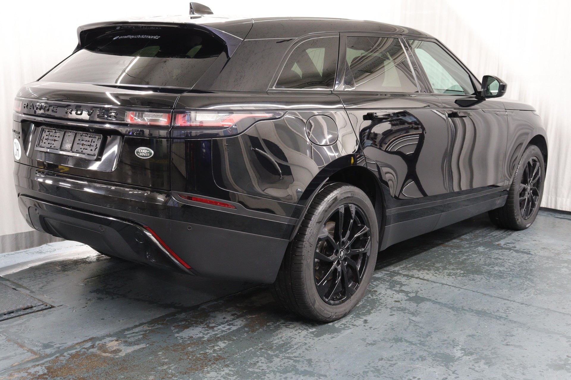 LAND ROVER Range Rover Velar 2.0 T S-image-12