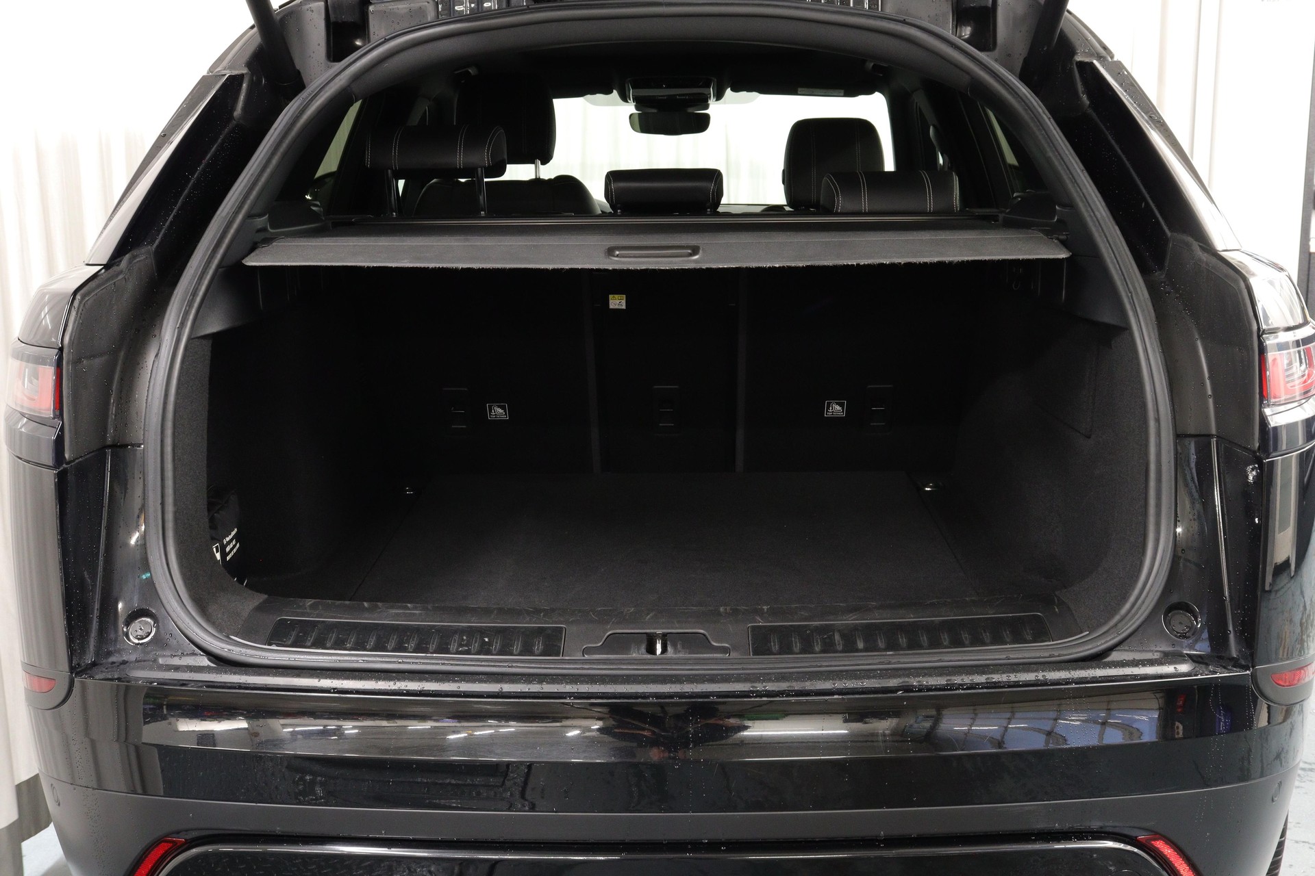 LAND ROVER Range Rover Velar 2.0 T S-image-14