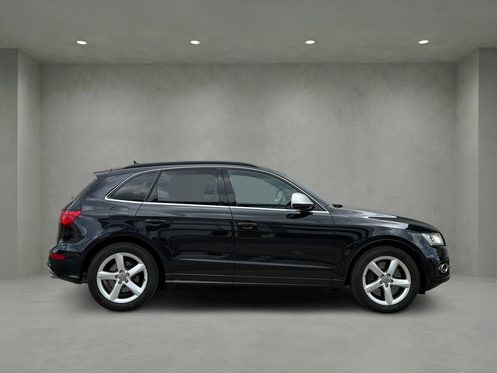 AUDI SQ5 3.0 TDI quattro tiptronic-image-5