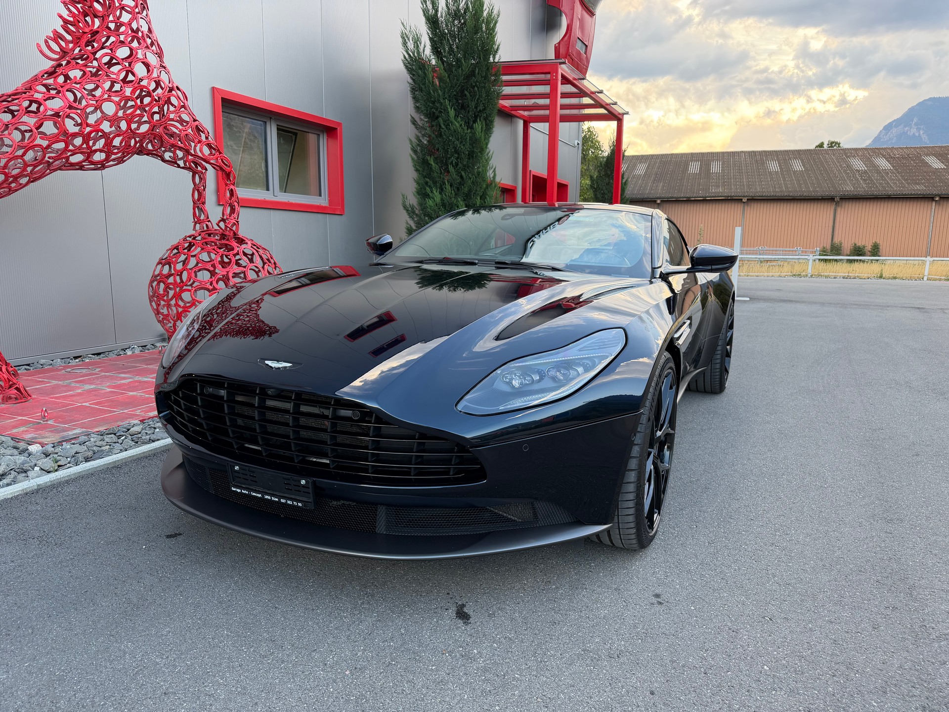 ASTON MARTIN DB11 V8 Touchtronic 3-image-0