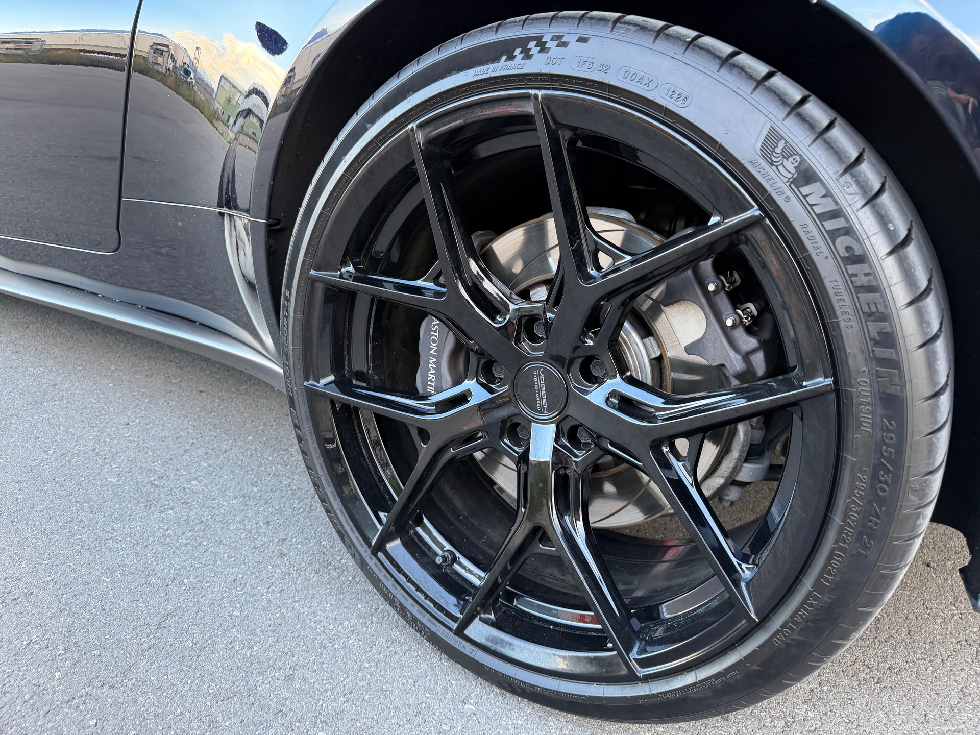 ASTON MARTIN DB11 V8 Touchtronic 3-image-8