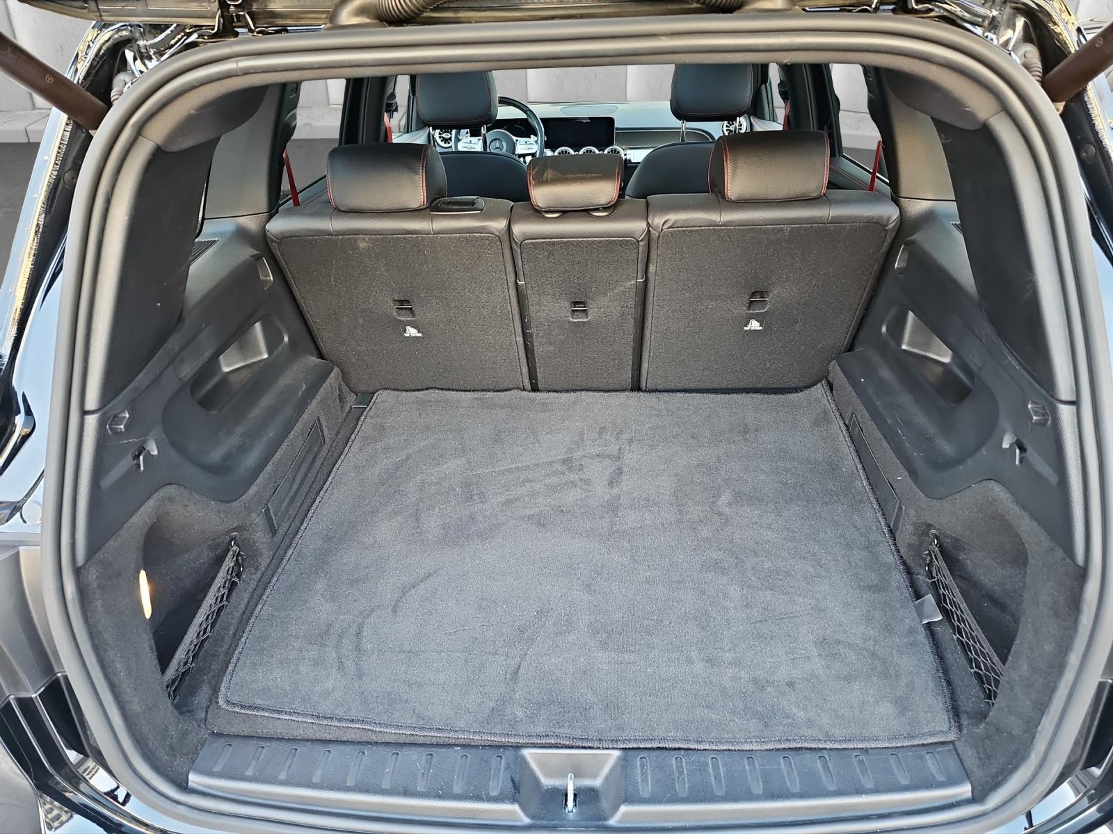 MERCEDES-BENZ GLB 35 AMG 4Matic 8G-Tronic-image-7