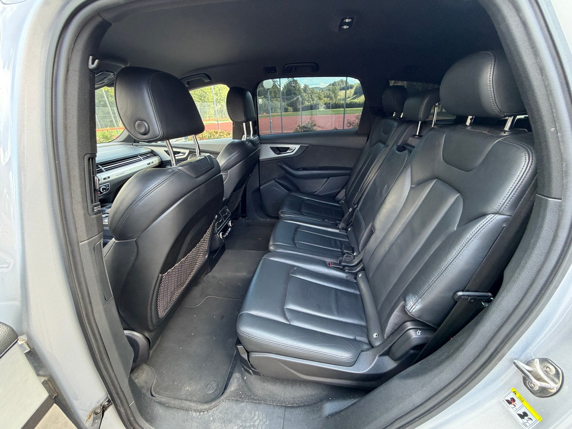AUDI Q7 V6 3.0 TDI quattro T-Tronic 272 PS 7 Platz-image-7