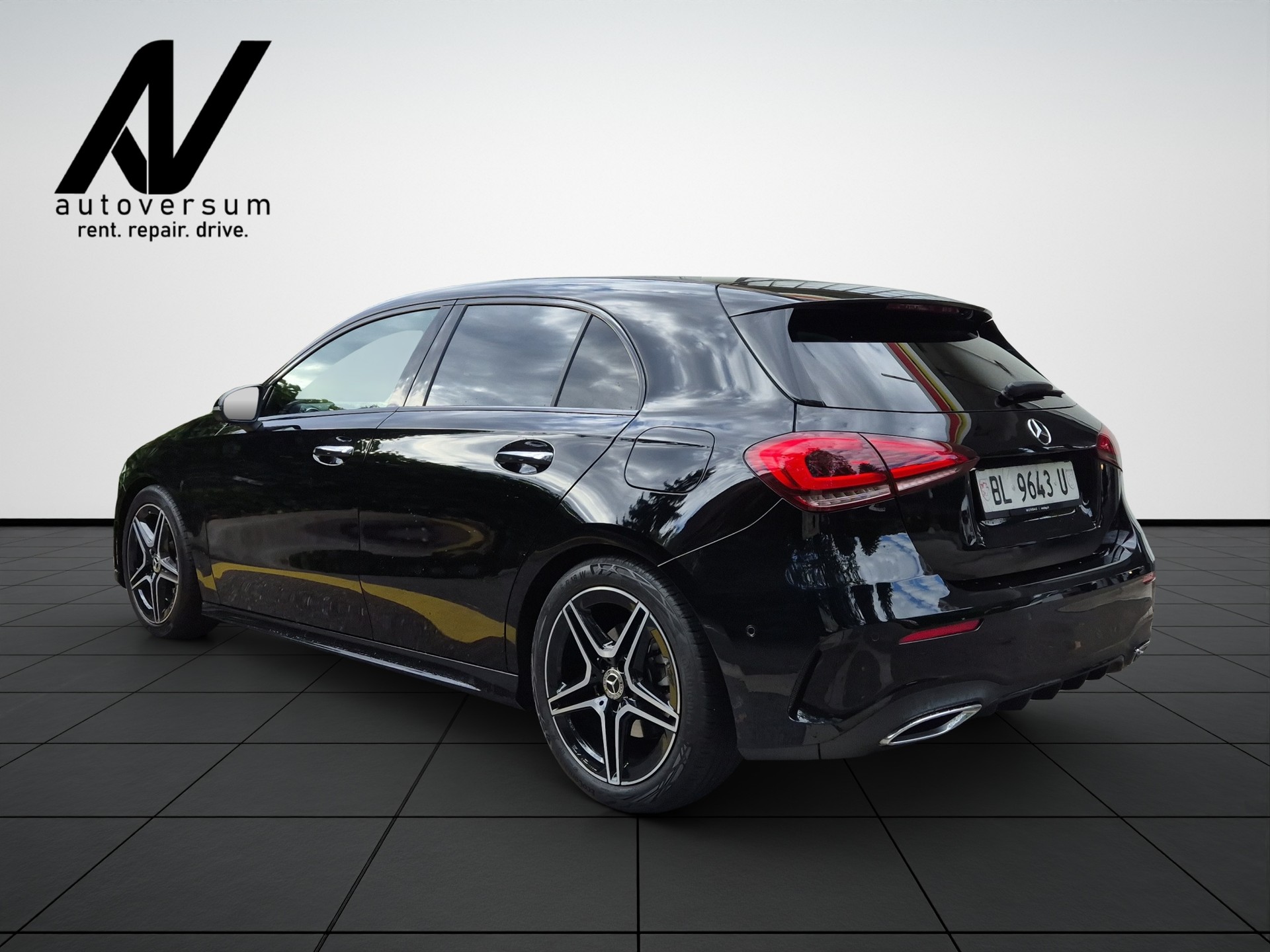 MERCEDES-BENZ A 250 AMG Line 7G-DCT-image-4