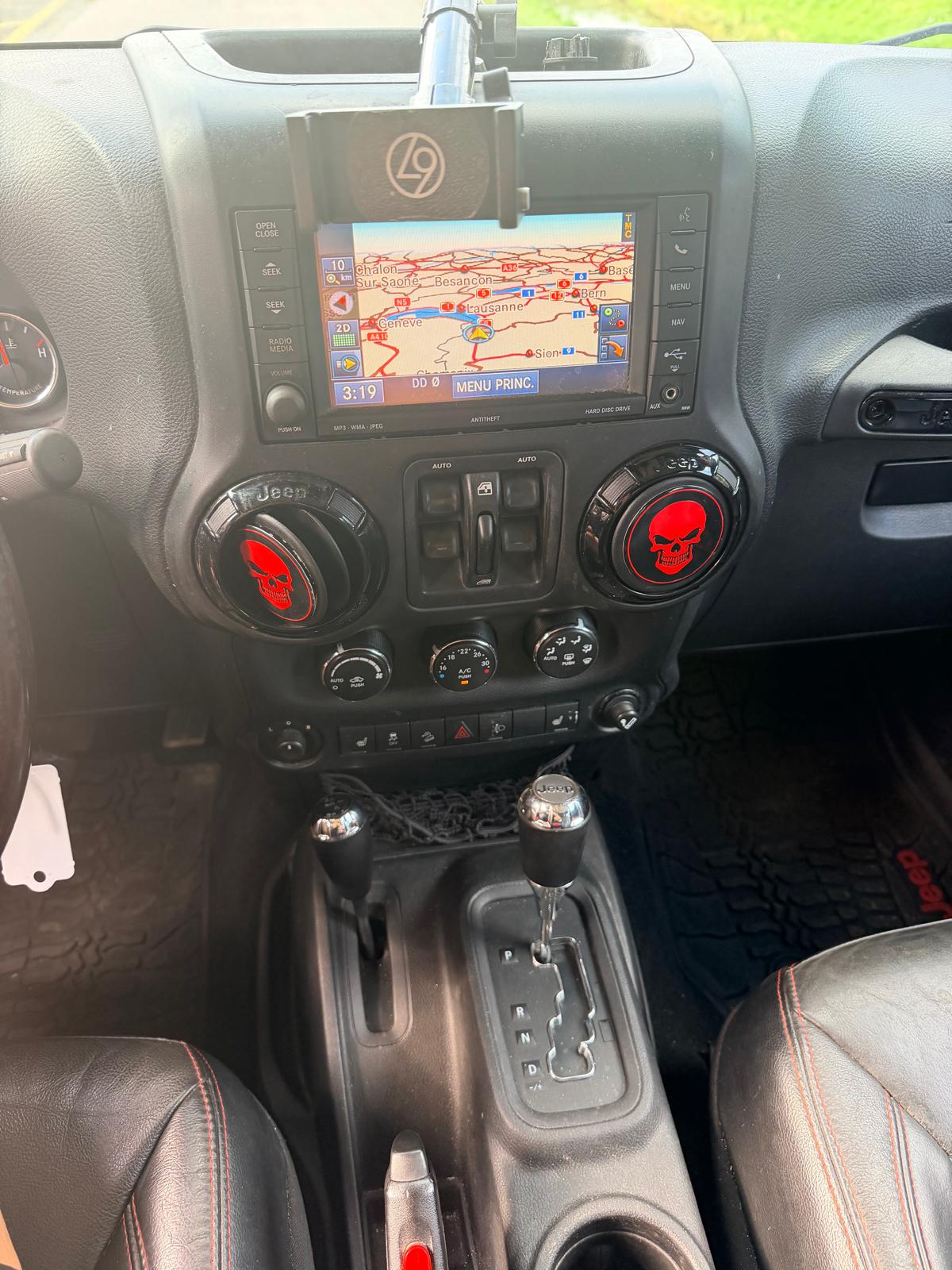 JEEP Wrangler 2.8CRD Unlimited Rubicon Automatic-image-9