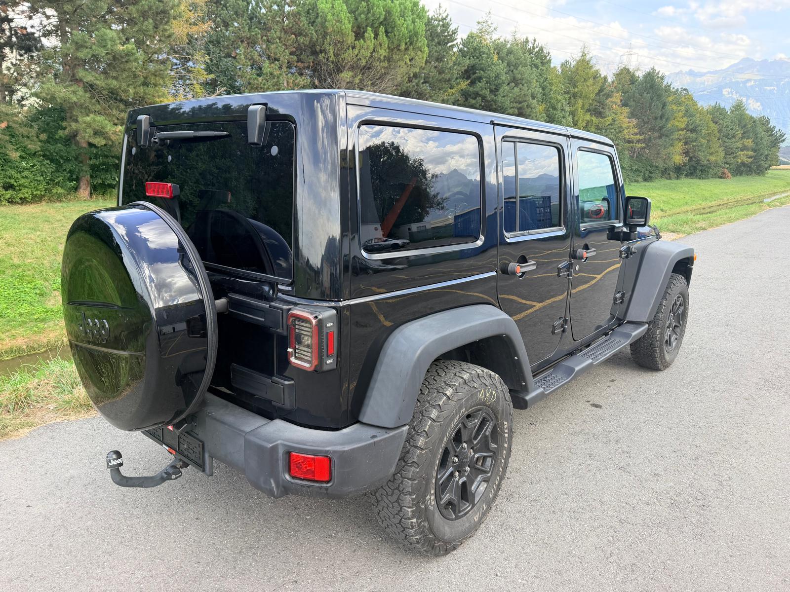 JEEP Wrangler 2.8CRD Unlimited Rubicon Automatic-image-12