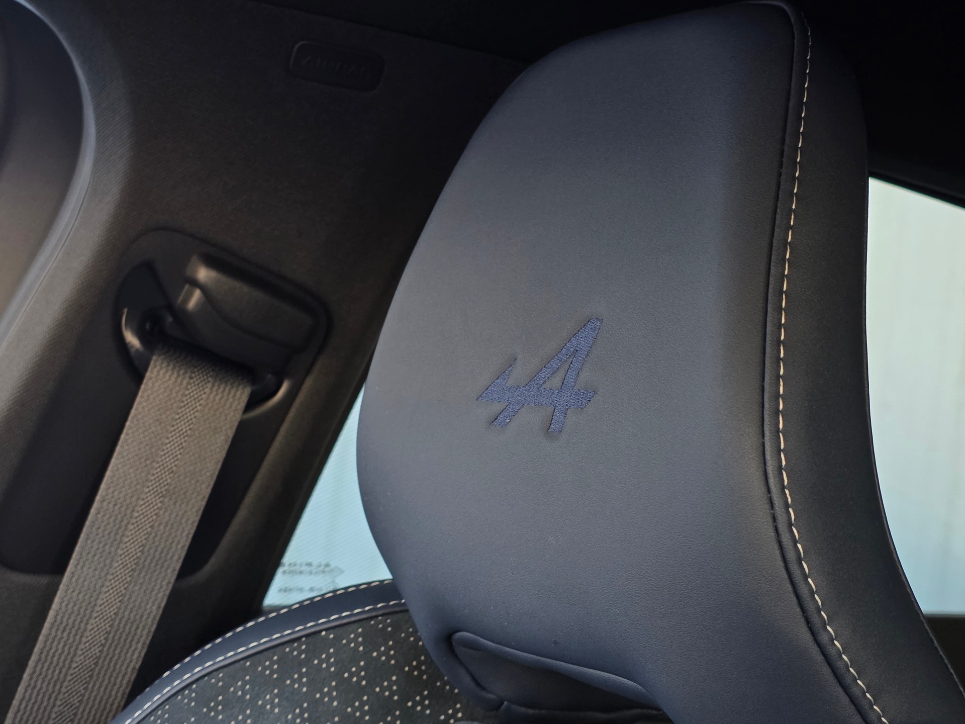 ALPINE A390 89kWh GT AWD-image-12