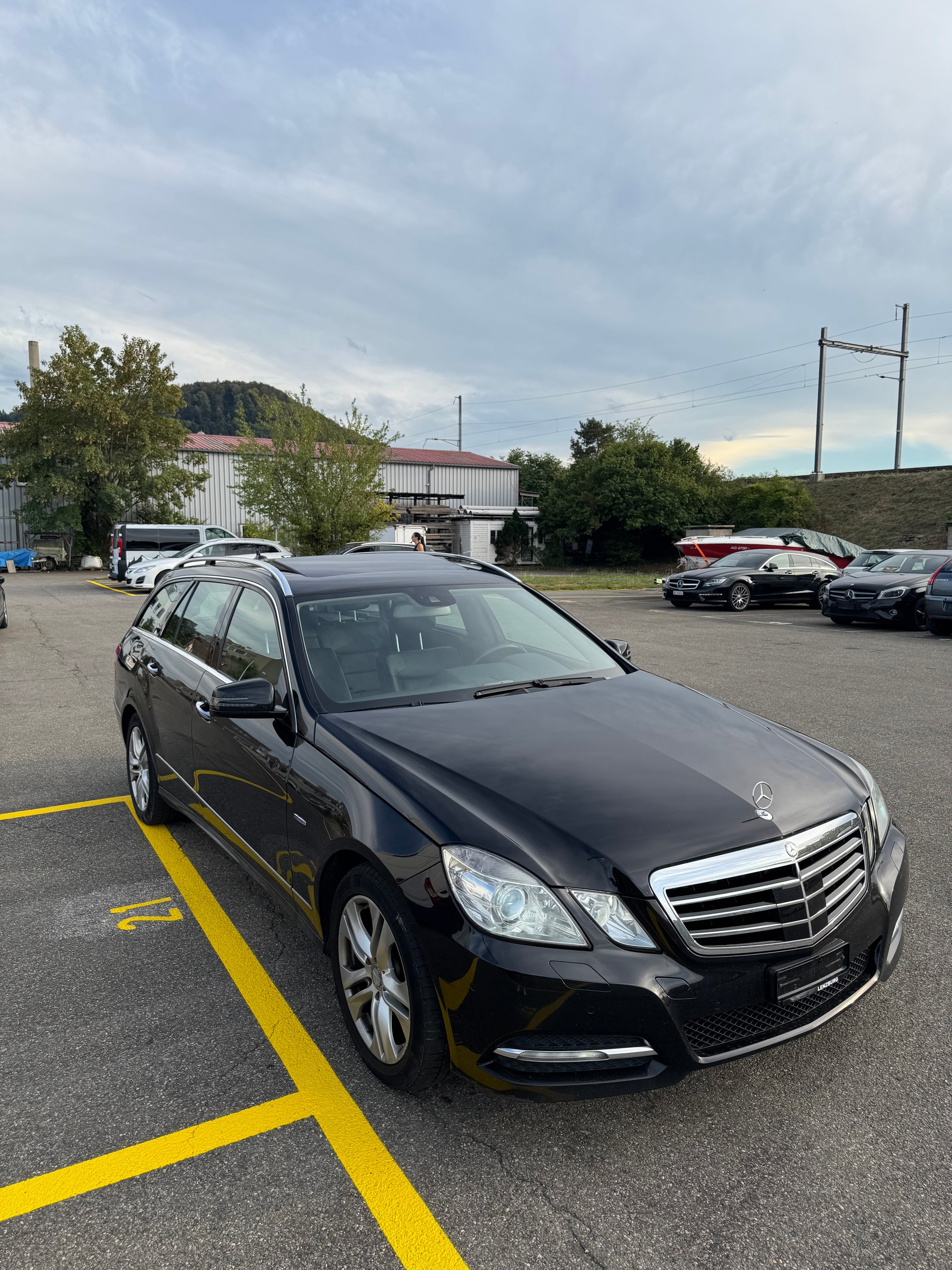 MERCEDES-BENZ E 350 CDI BlueEff. Avantgarde 4Matic 7G-Tronic-image-1
