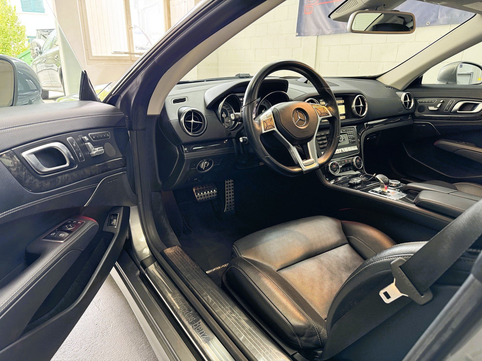 MERCEDES-BENZ SL 350 7G-Tronic-image-8