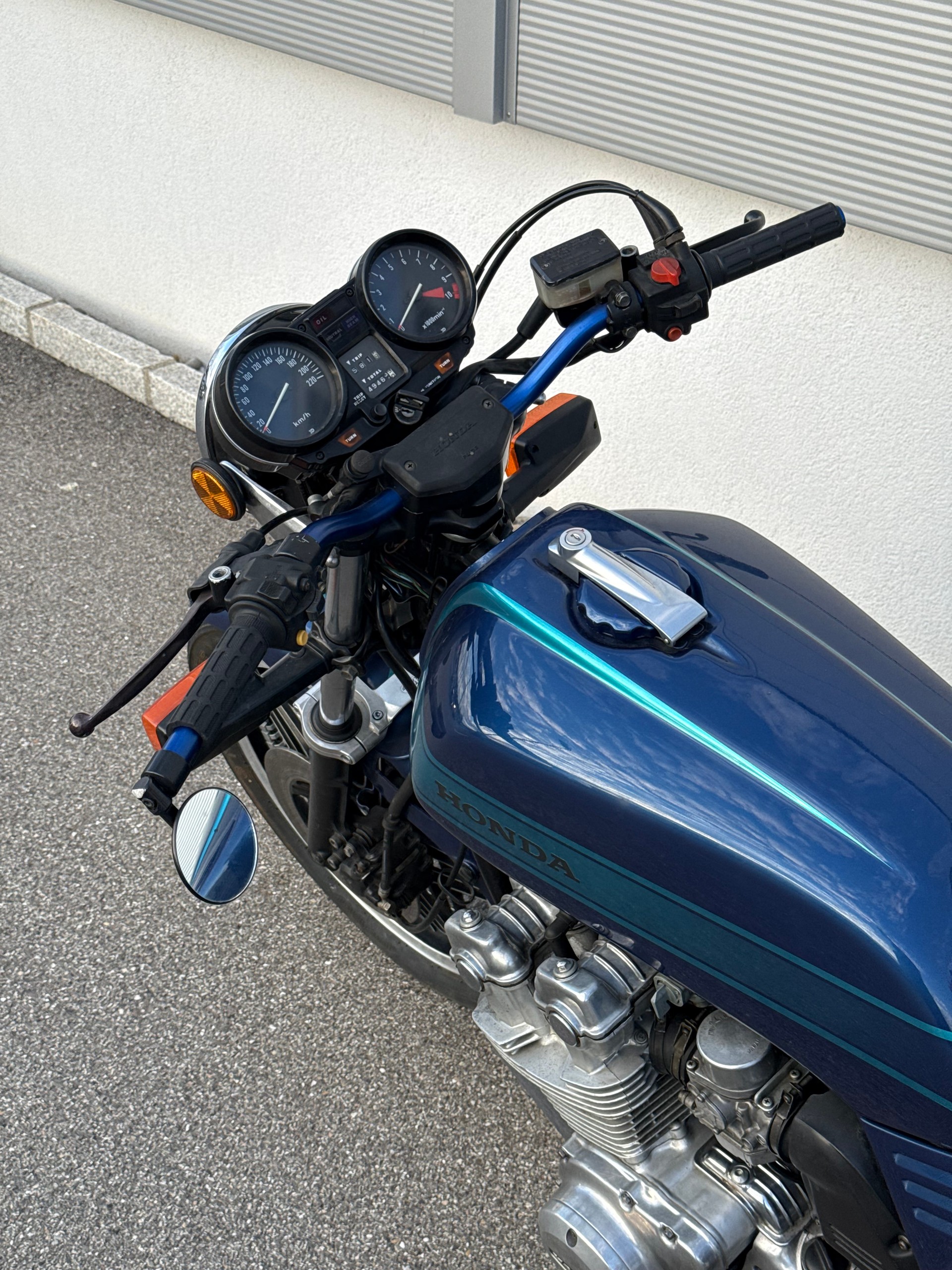 HONDA CB 750 FOUR-image-7