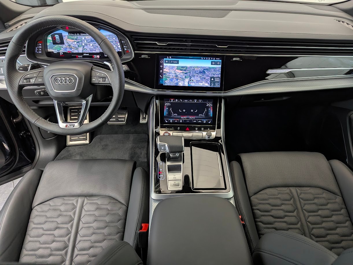 AUDI RS Q8 SUV 4.0 V8 TFSI quattro T-Tronic*FACELIFT 5J GAR ALL-BLACK SPORT-AGA SITZKLIMA STANDHEIZ AHK*-image-25