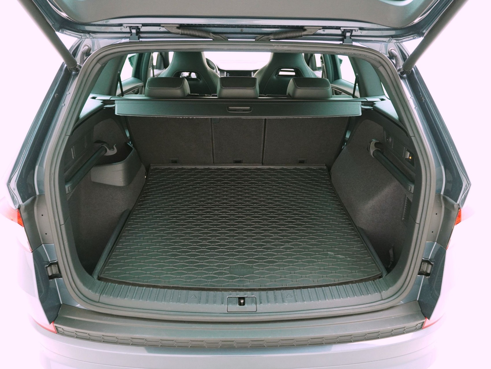 SKODA Kodiaq 2.0 TSI DSG Sport Line 4X4-image-11