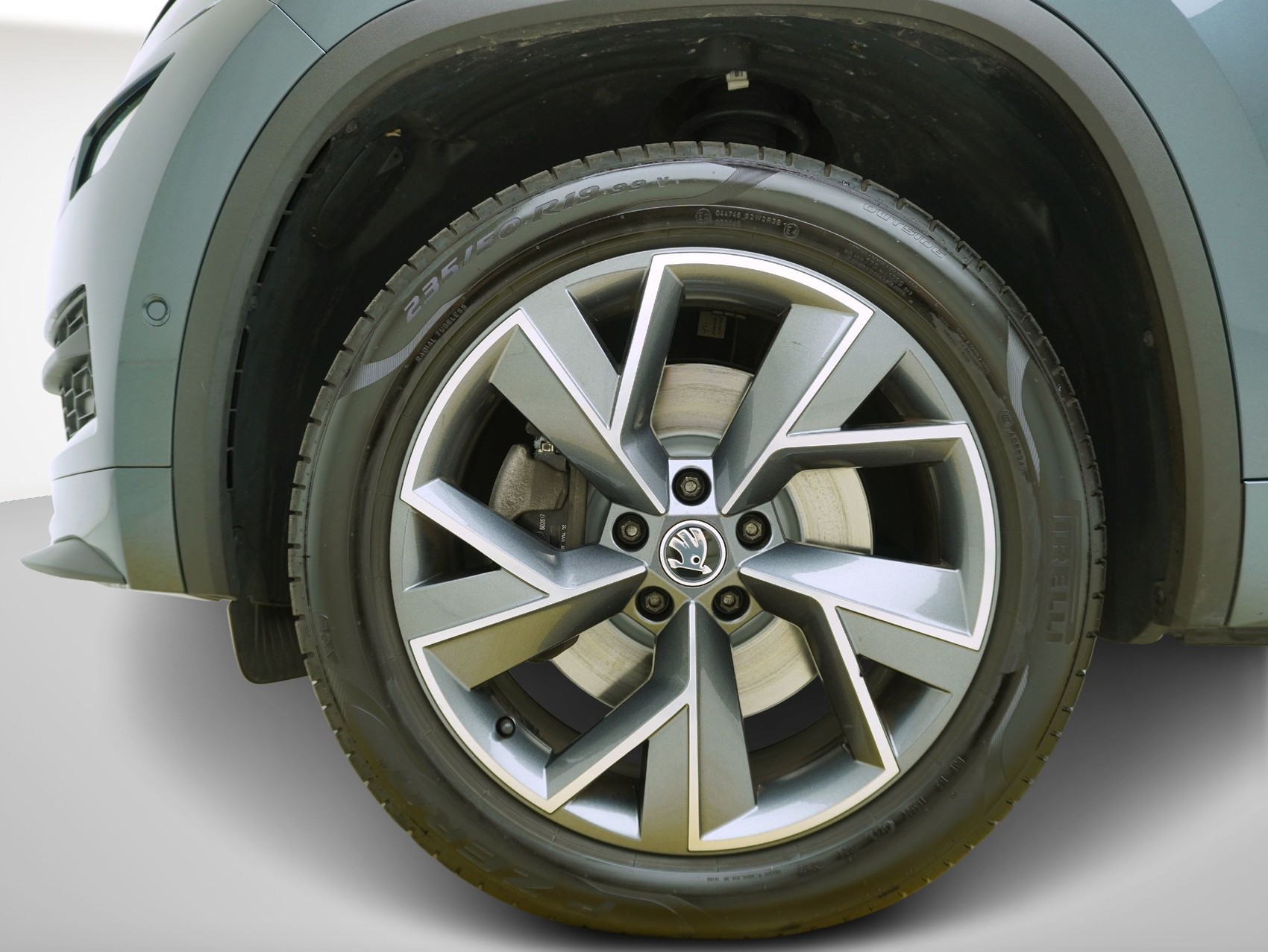 SKODA Kodiaq 2.0 TSI DSG Sport Line 4X4-image-6